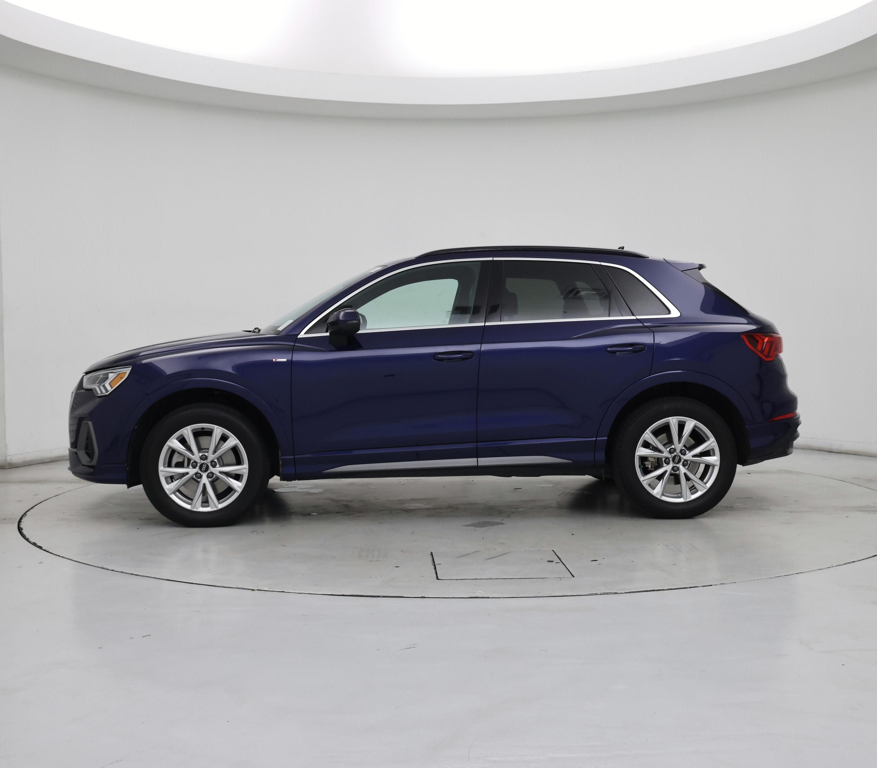 Thumbnail: 2022 Audi Q3 - 3
