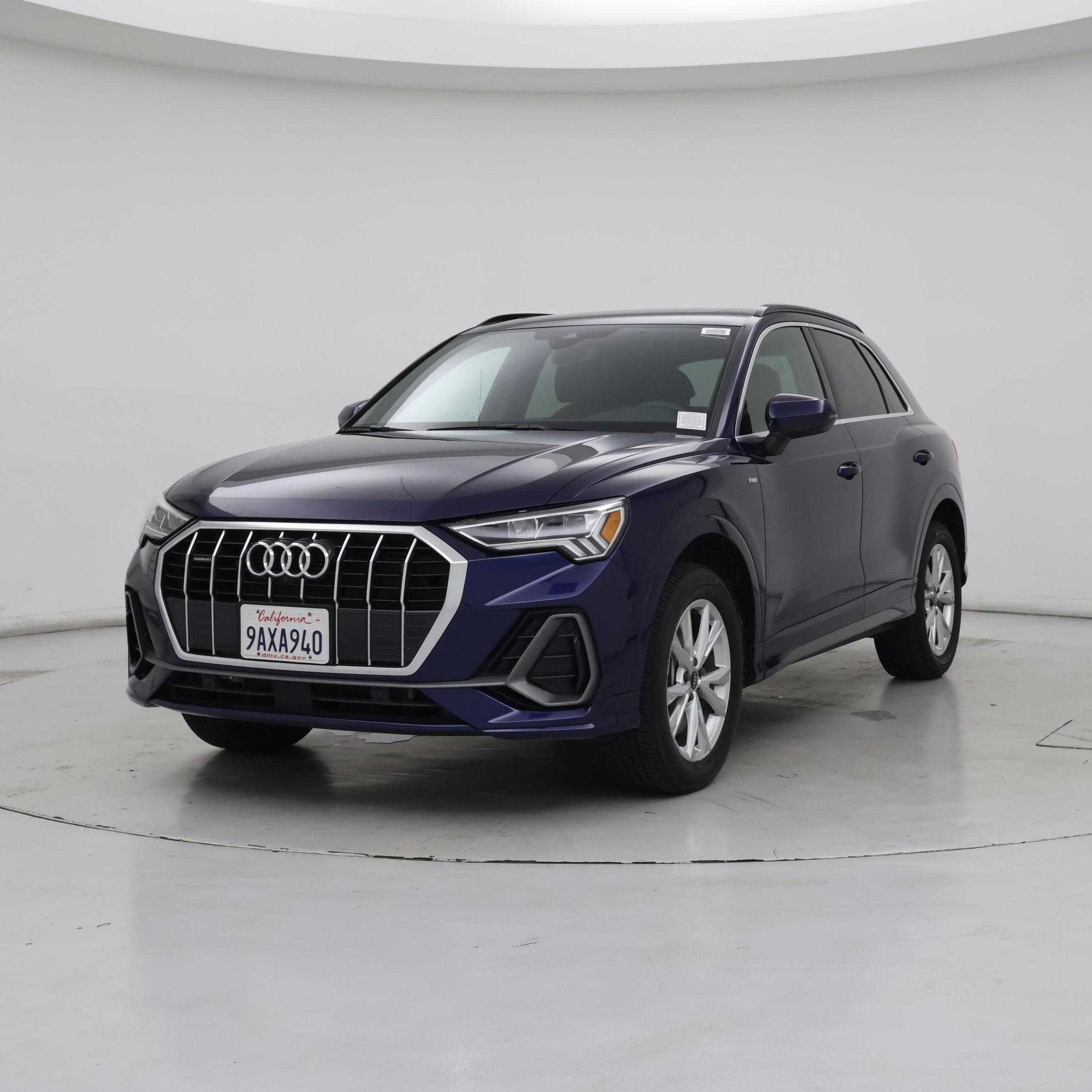 Thumbnail: 2022 Audi Q3 - 4
