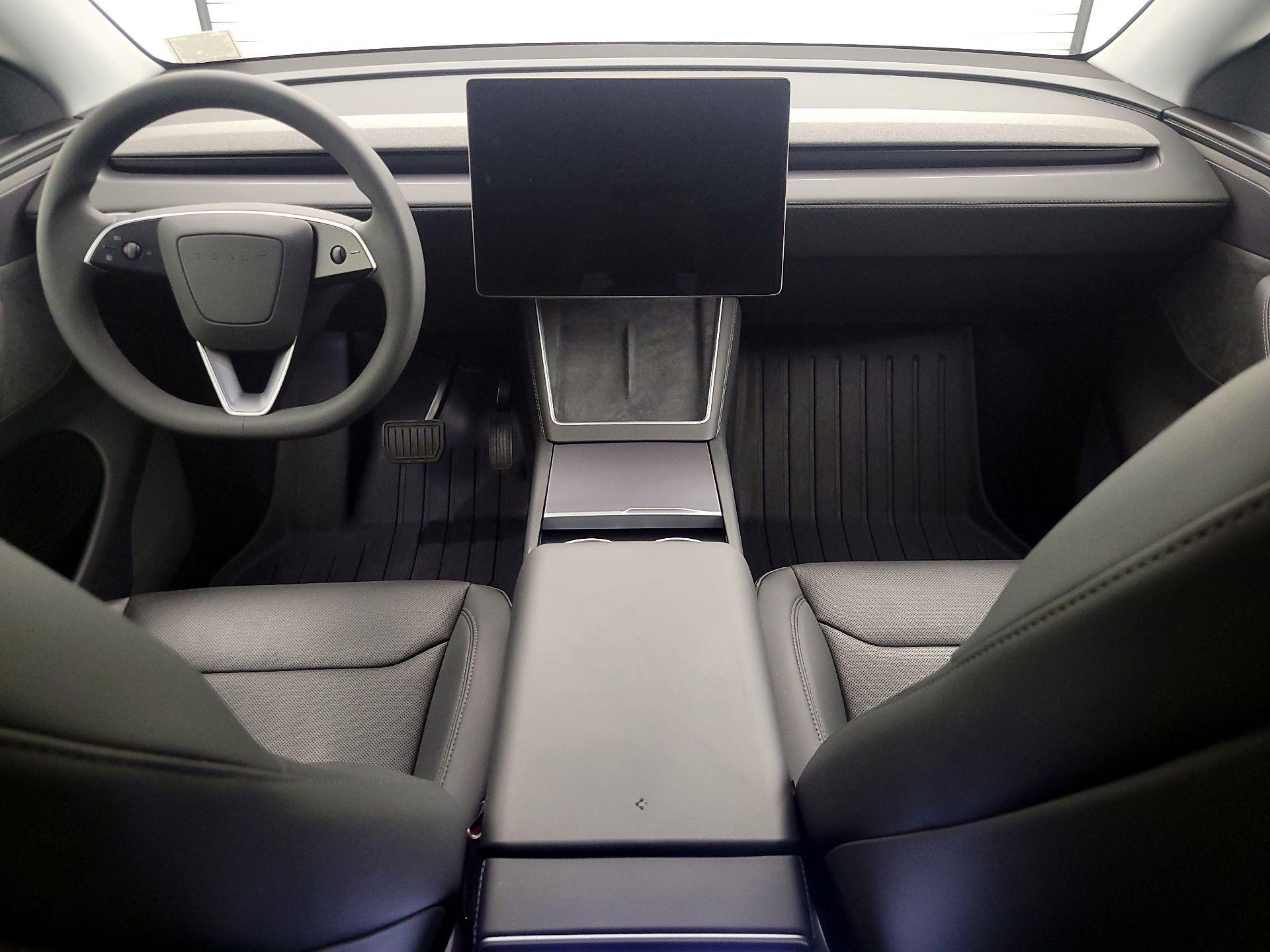 Thumbnail: 2026 Tesla Model Y - 9