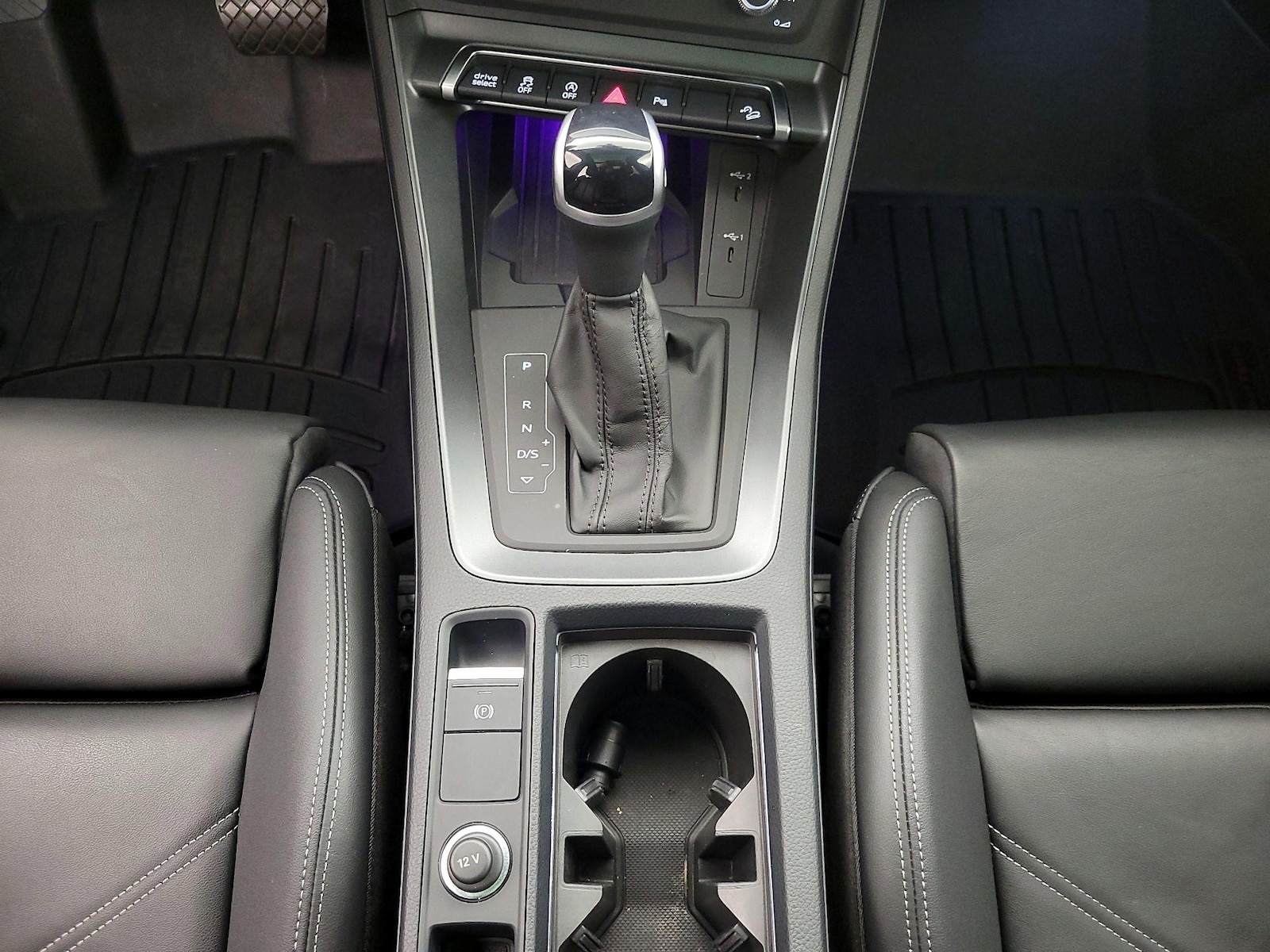 2024 Audi Q3 S Line Premium Plus - Photo 18