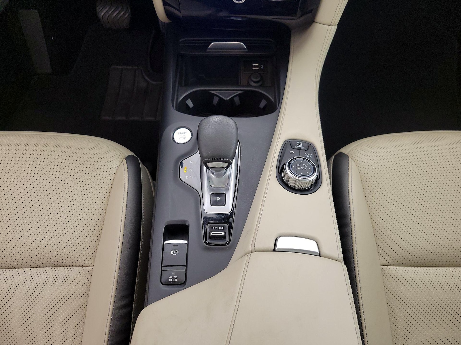 2024 Audi Q3 S Line Premium Plus - Photo 19