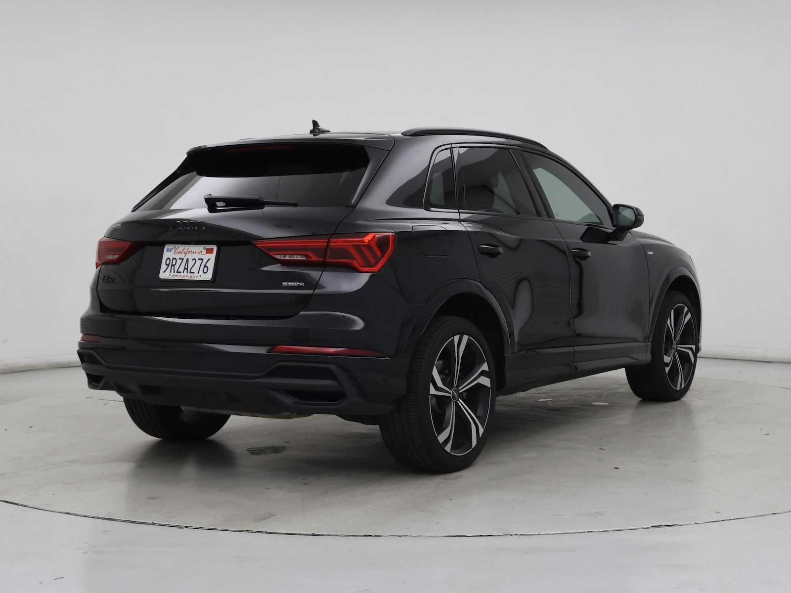 2024 Audi Q3 S Line Premium Plus - Photo 9