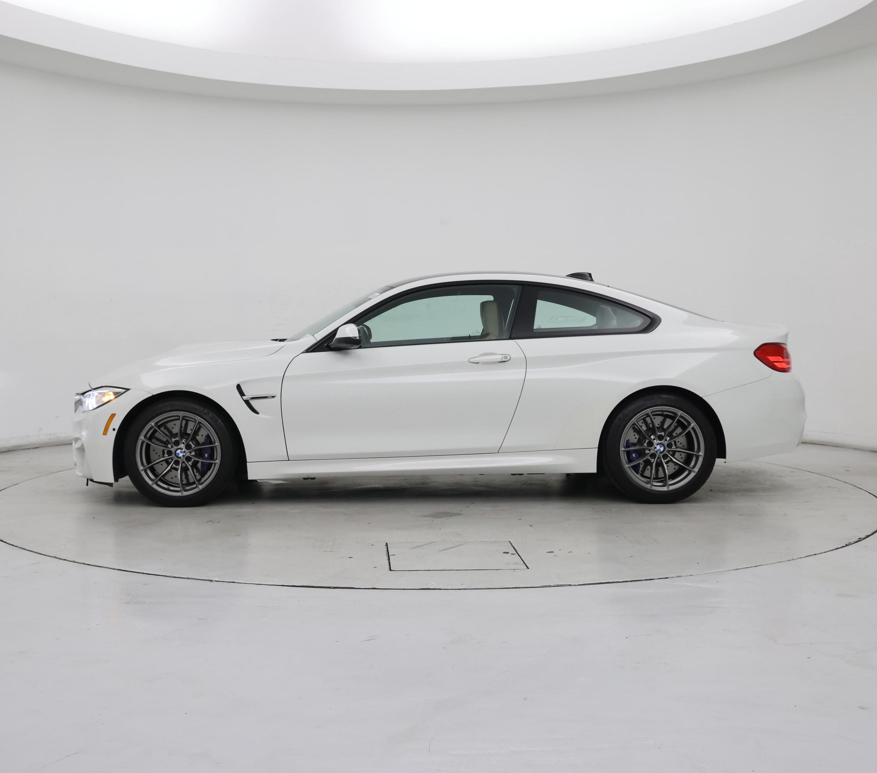 Thumbnail: 2016 BMW M4 - 3