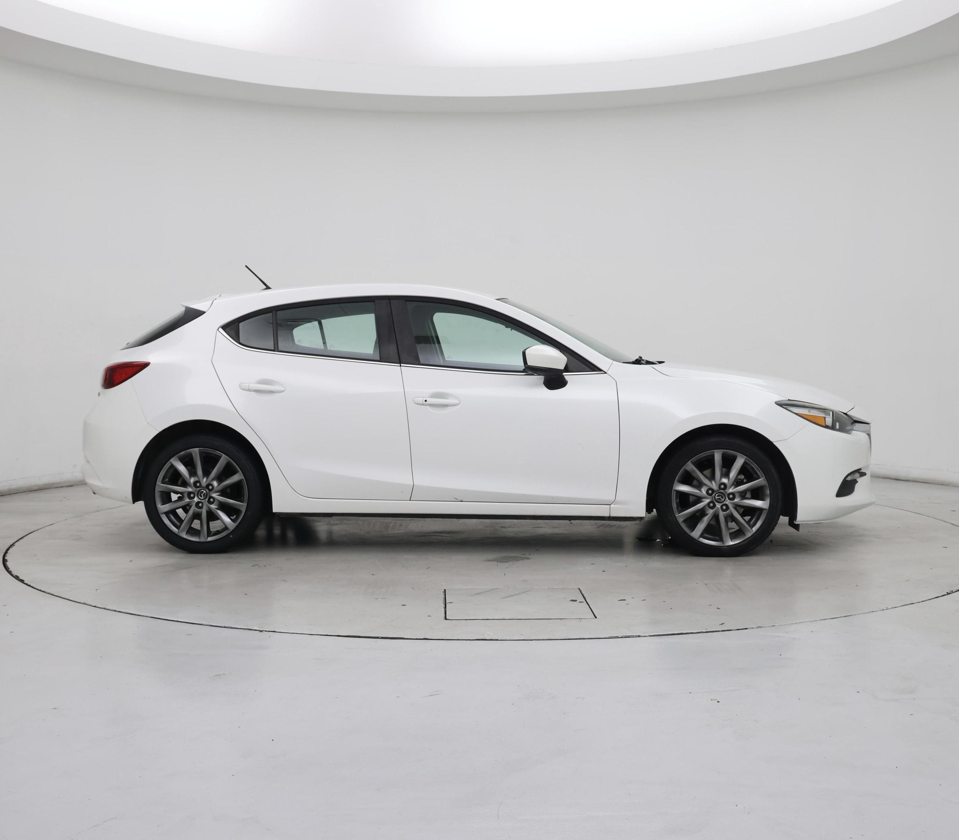 Thumbnail: 2018 Mazda Mazda3 - 7