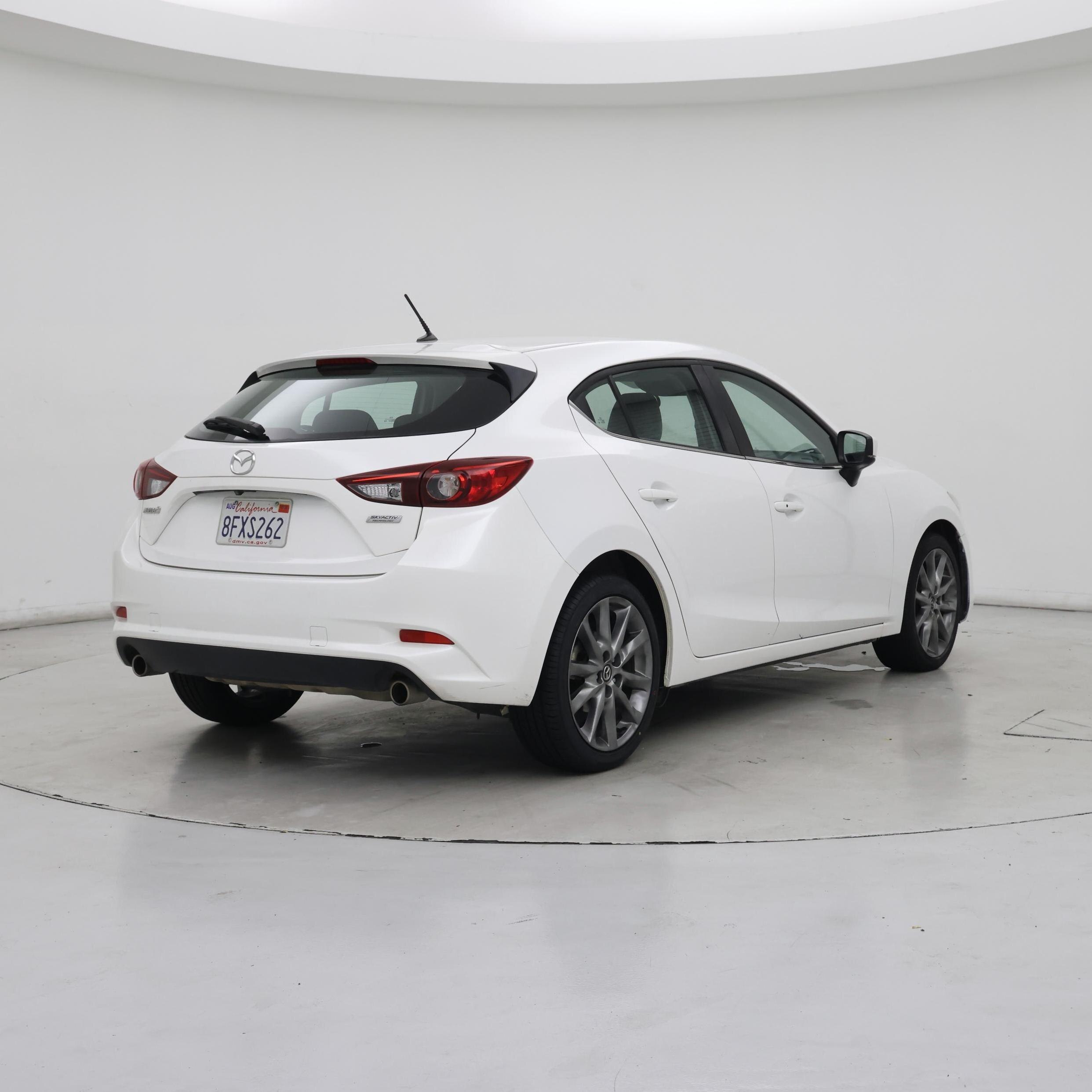 Thumbnail: 2018 Mazda Mazda3 - 8