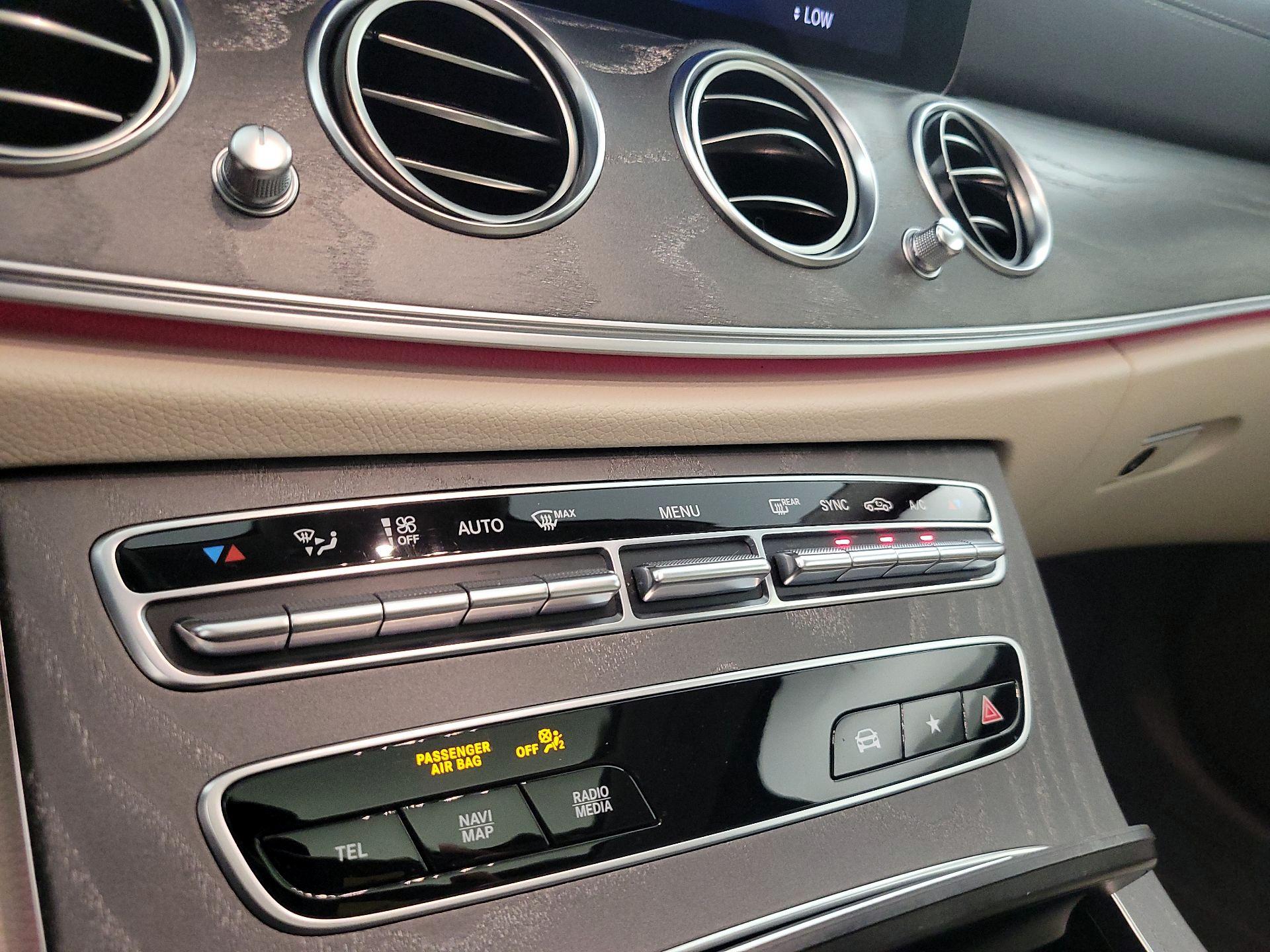 Thumbnail: 2021 Mercedes-Benz E-Class - 17