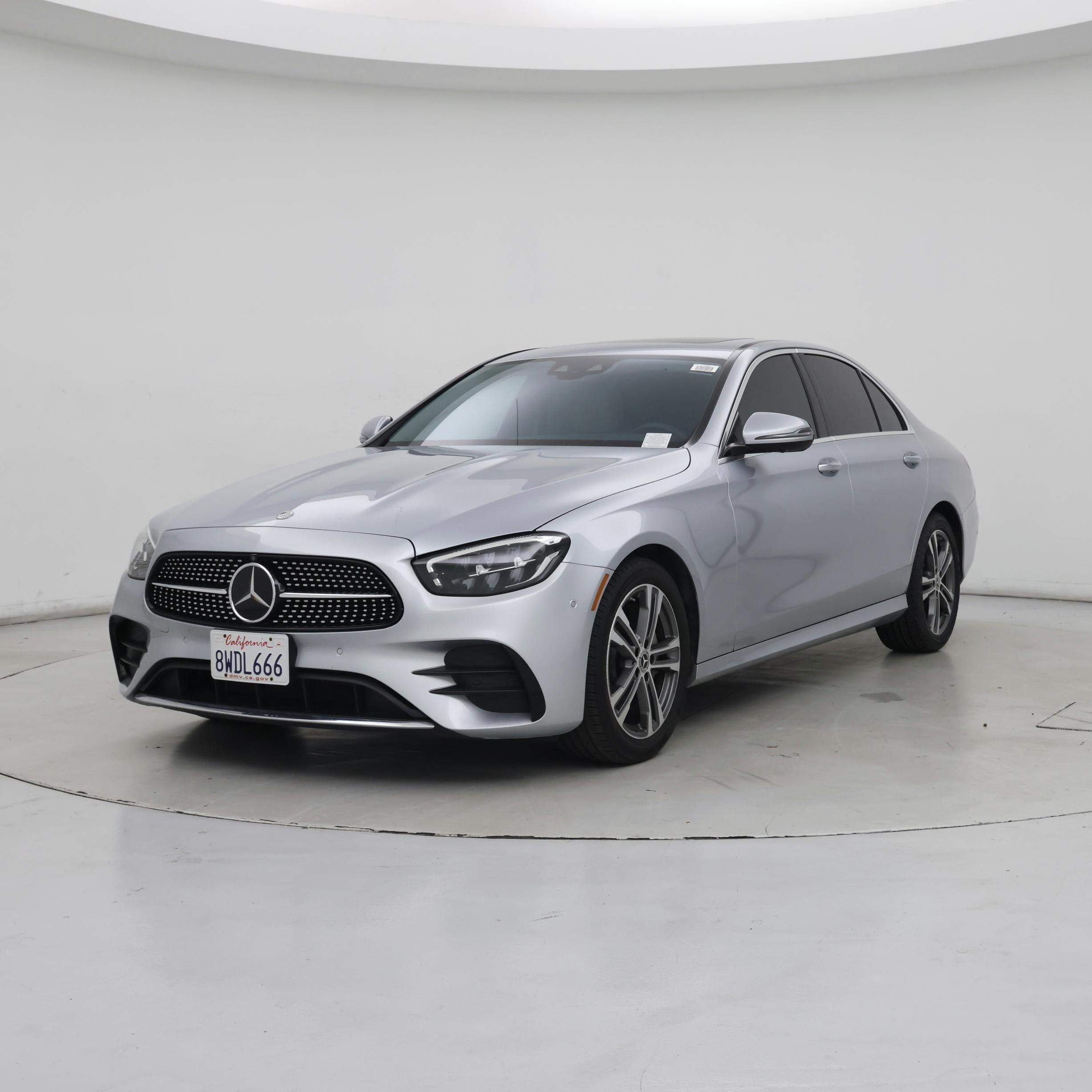 Thumbnail: 2021 Mercedes-Benz E-Class - 4