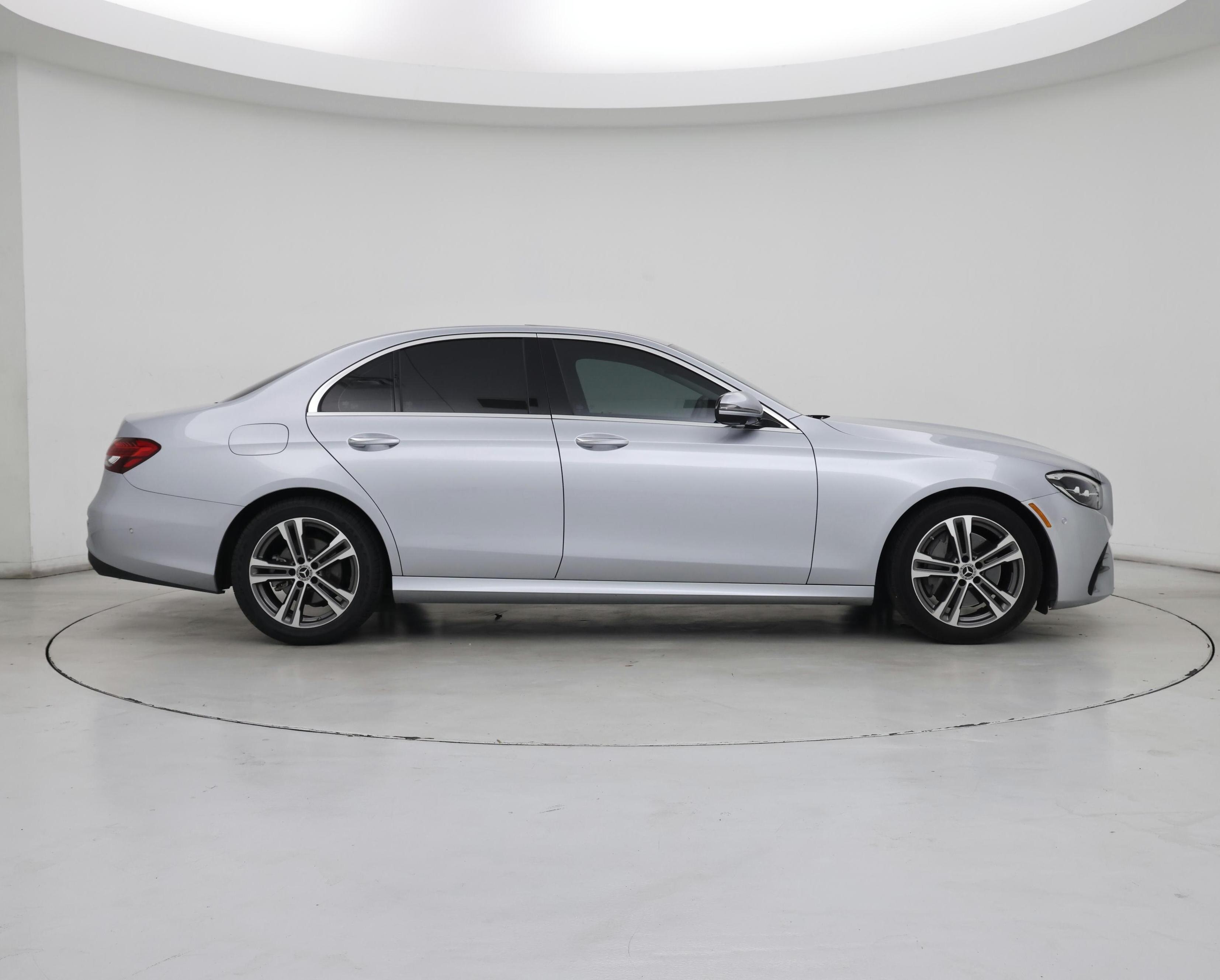 Thumbnail: 2021 Mercedes-Benz E-Class - 7