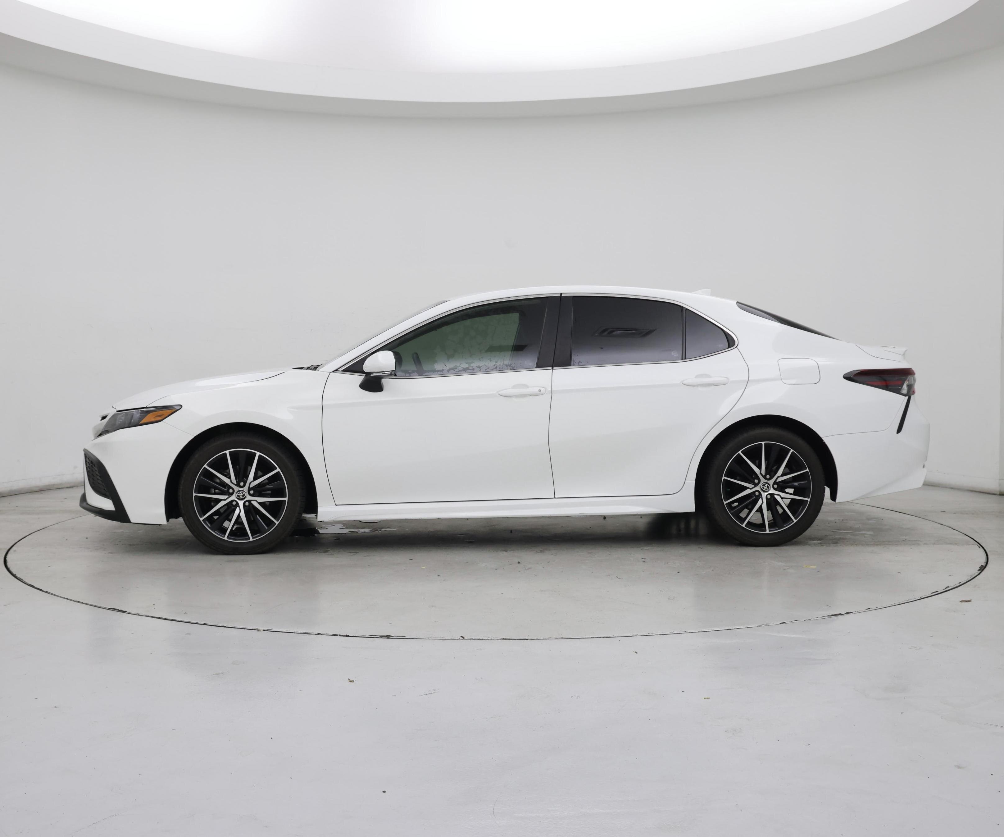 Thumbnail: 2023 Toyota Camry - 3