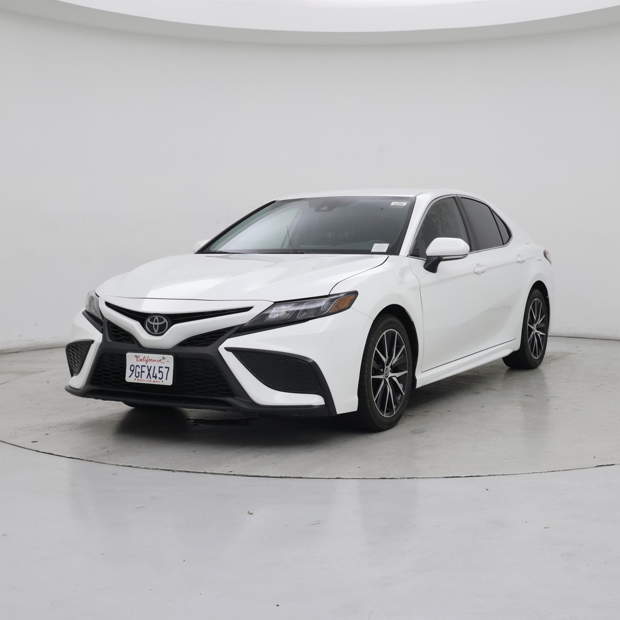 Thumbnail: 2023 Toyota Camry - 4