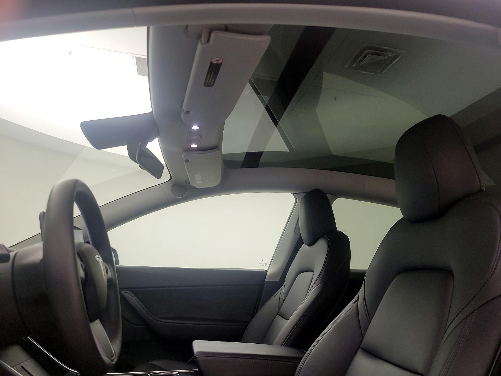 Thumbnail: 2021 Tesla Model Y - 18