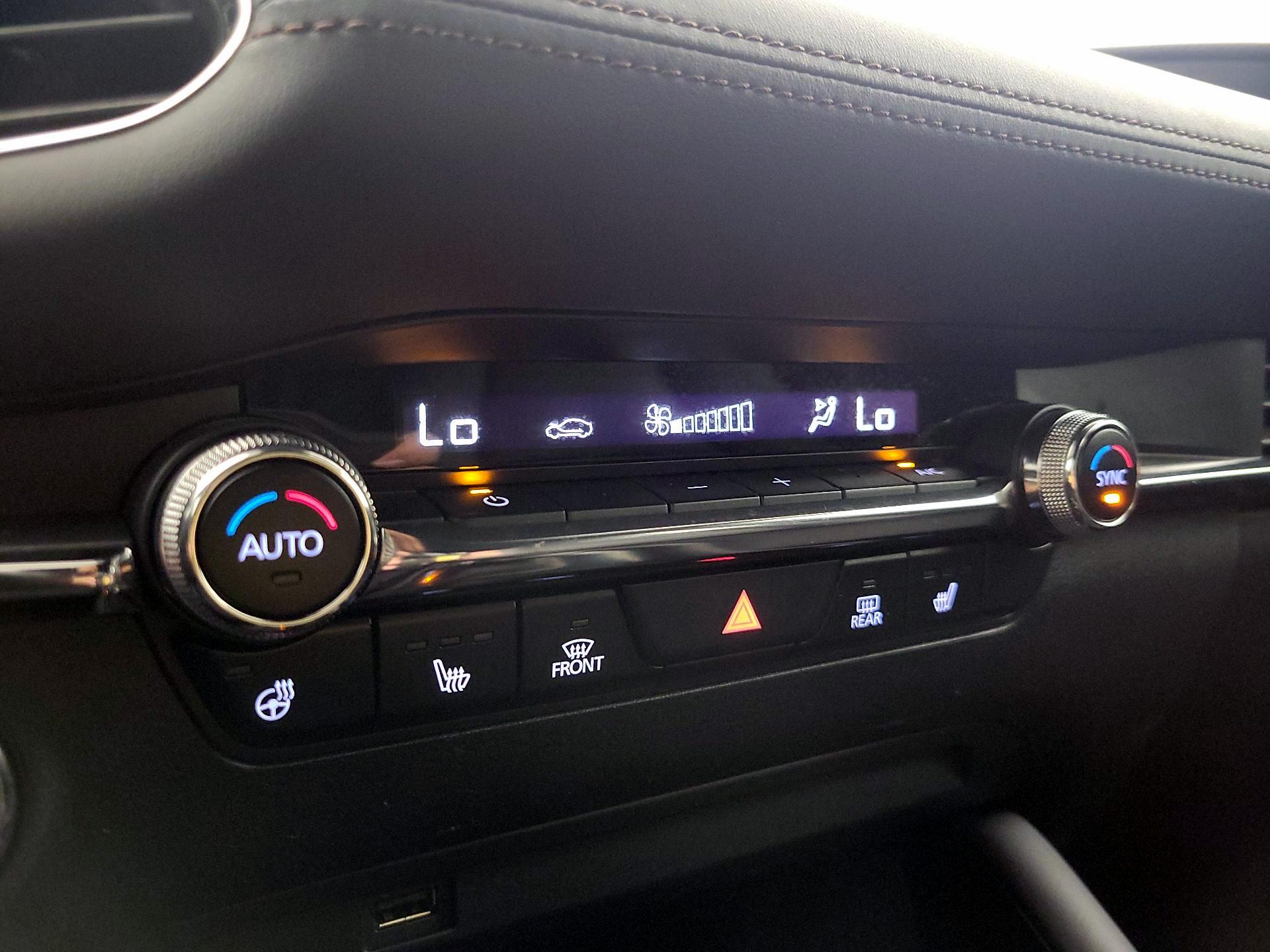 Thumbnail: 2021 Mazda Mazda3 - 16