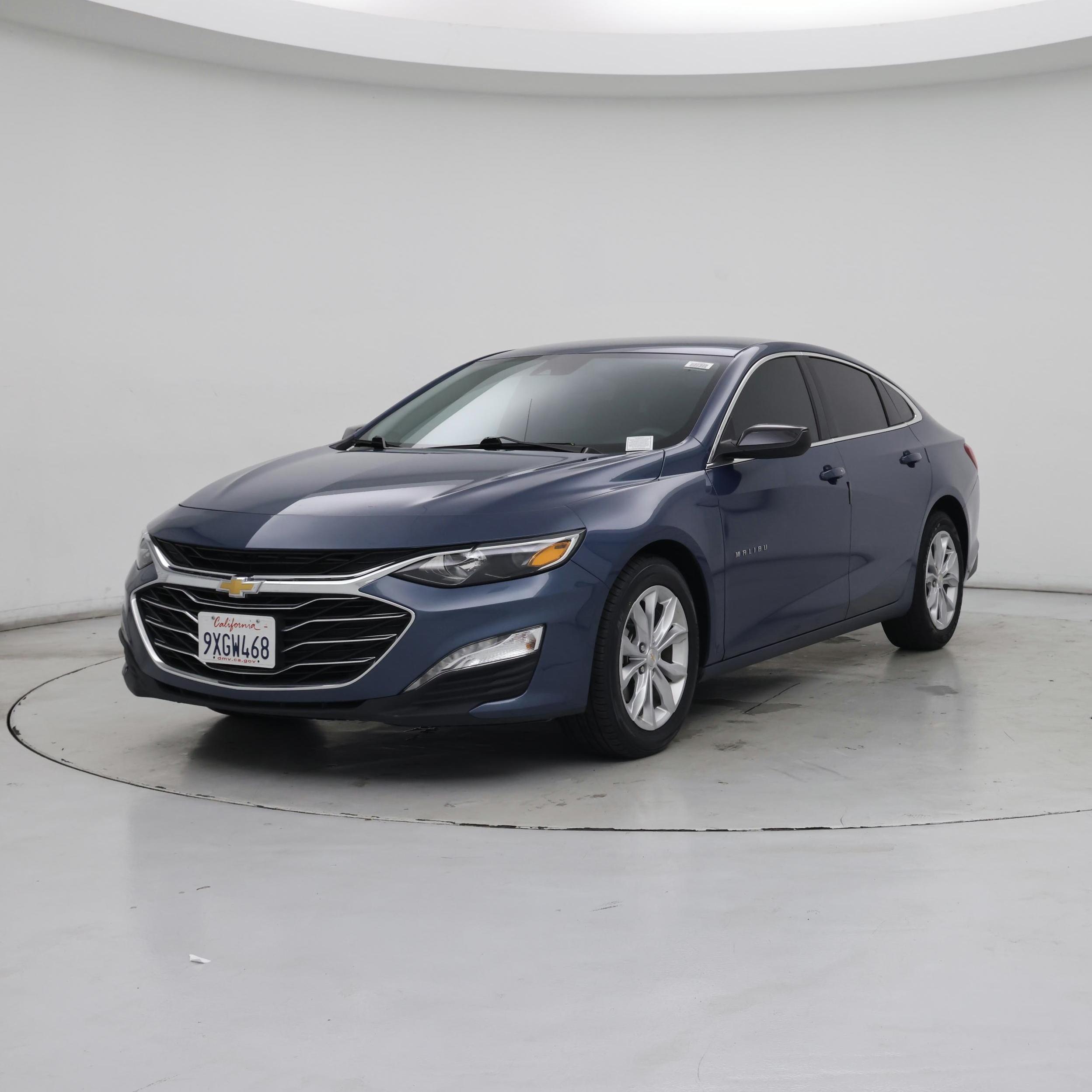 Thumbnail: 2024 Chevrolet Malibu - 4