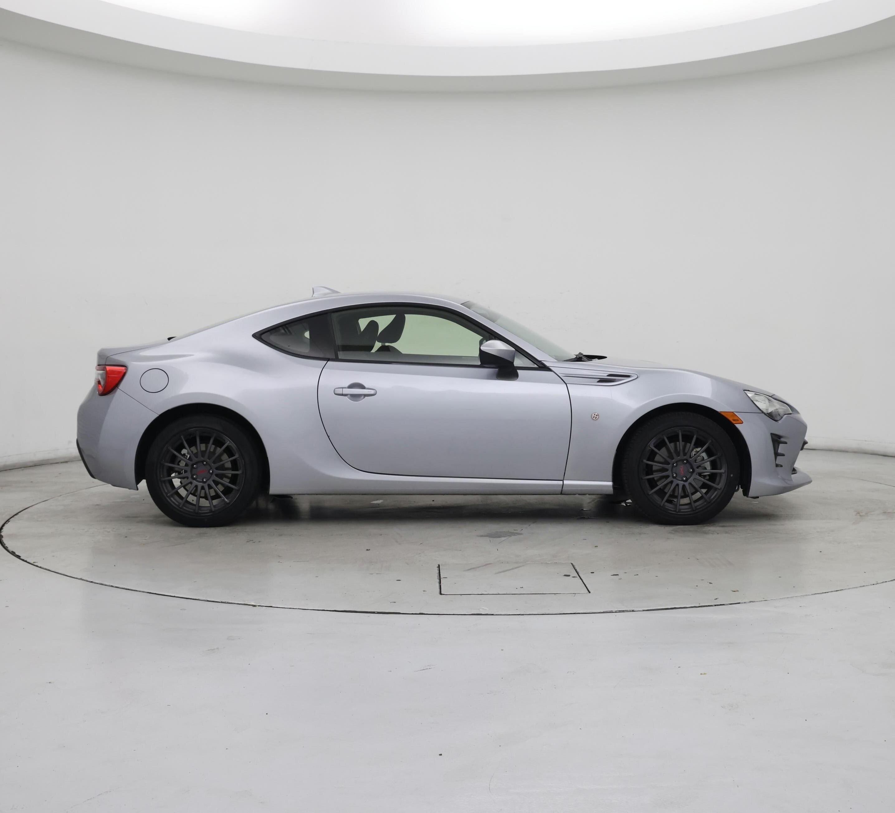 Thumbnail: 2018 Toyota 86 - 7