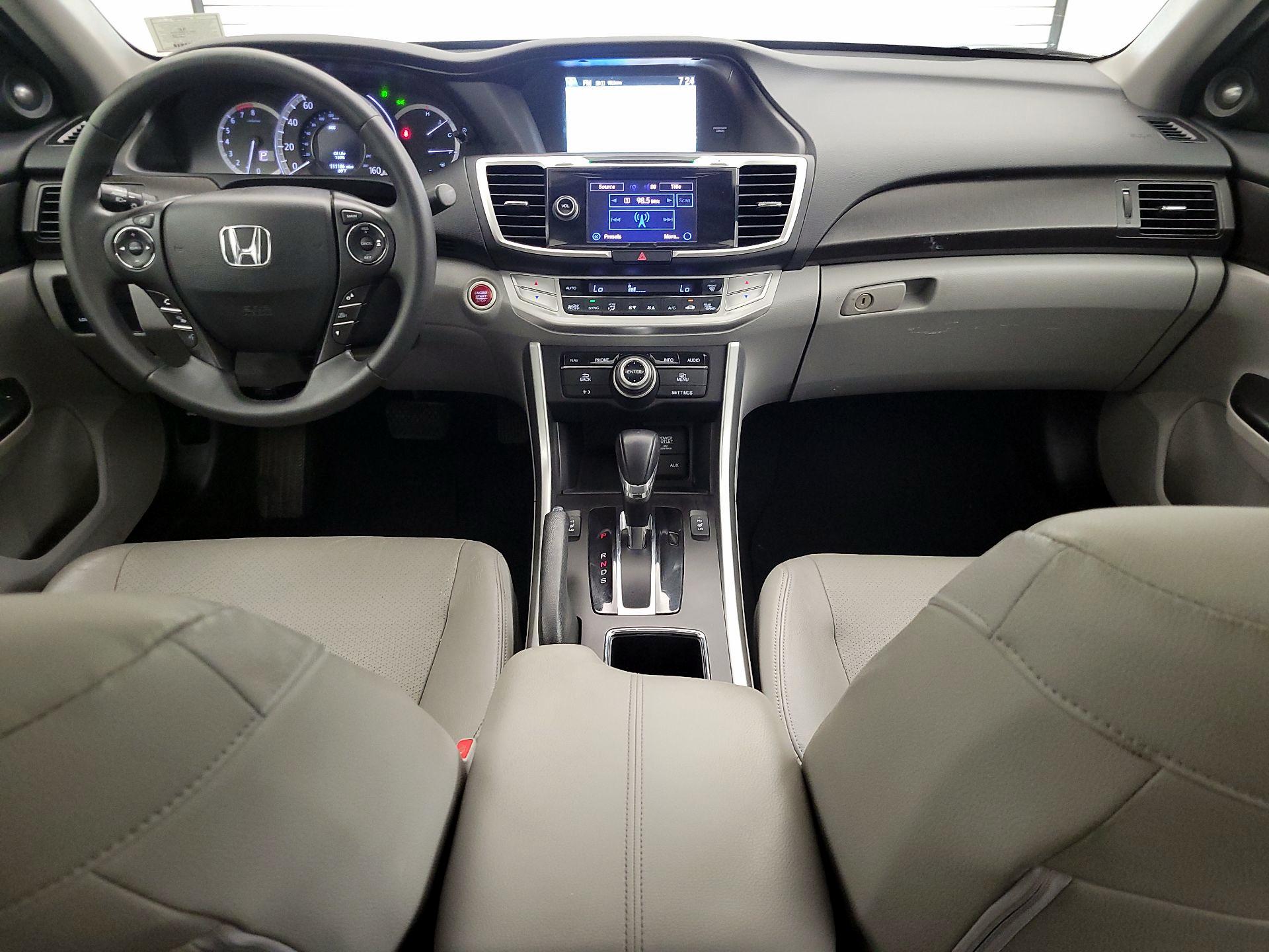 Thumbnail: 2015 Honda Accord - 9
