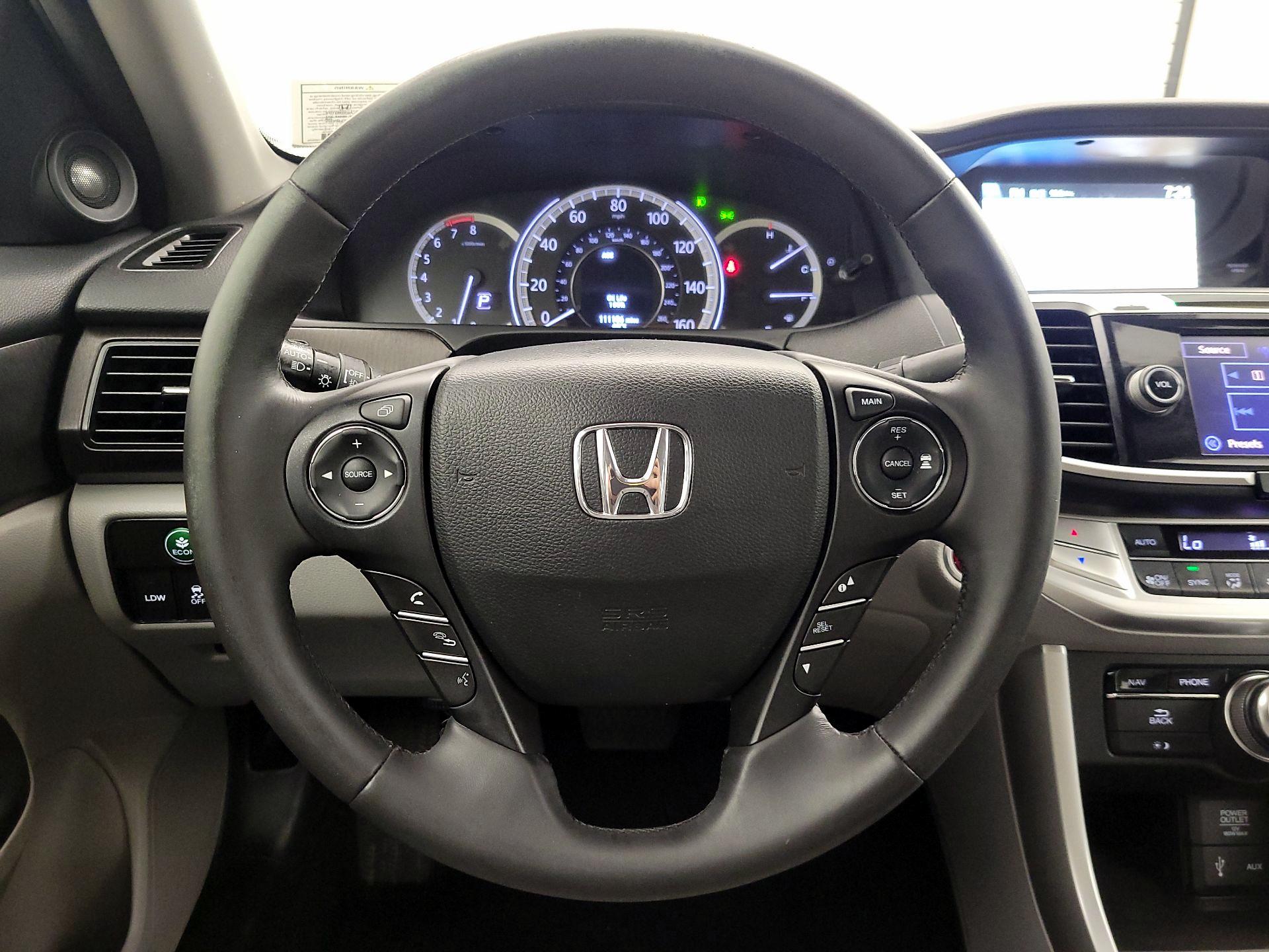 Thumbnail: 2015 Honda Accord - 10