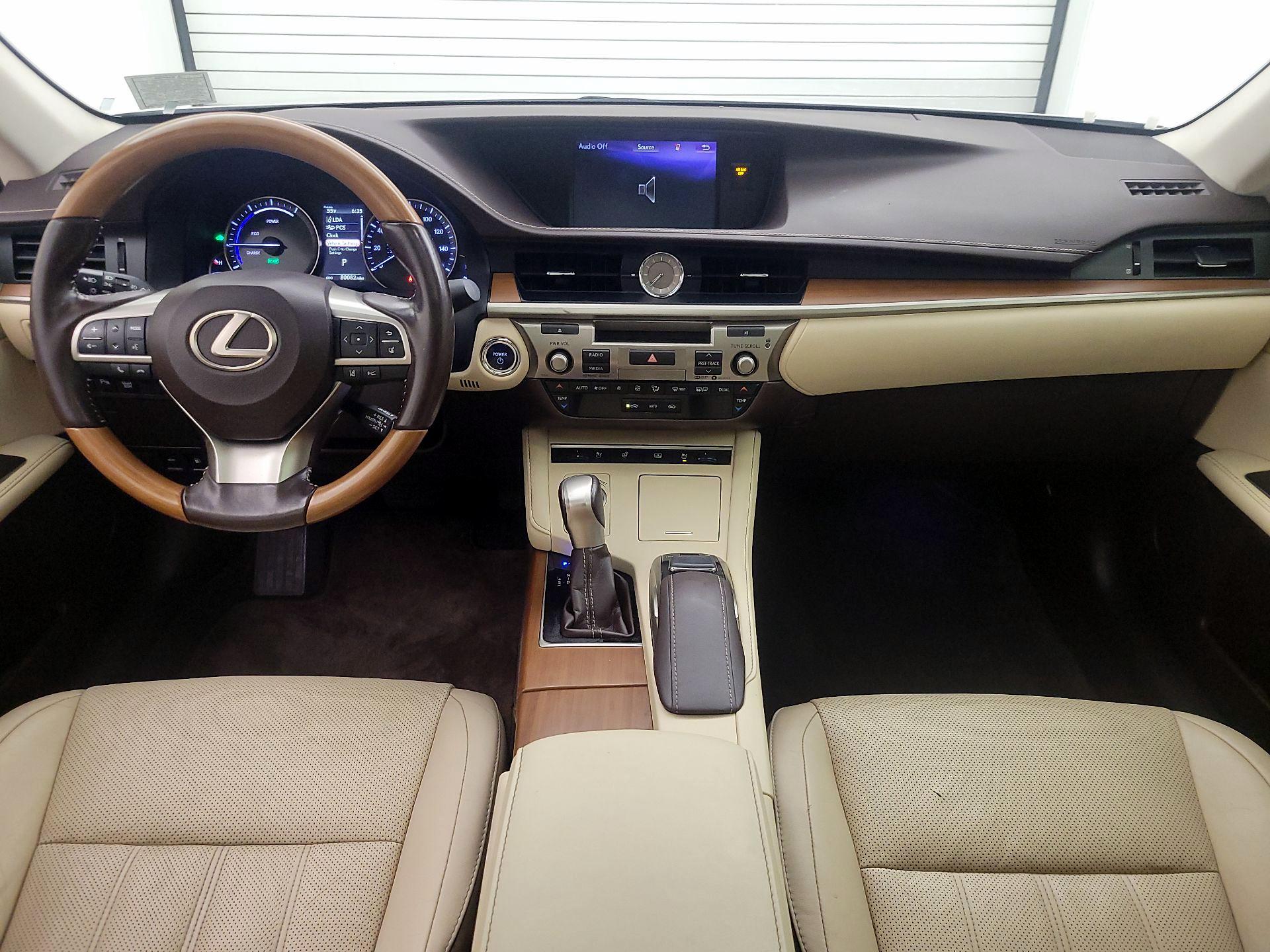 Thumbnail: 2017 Lexus ES - 9