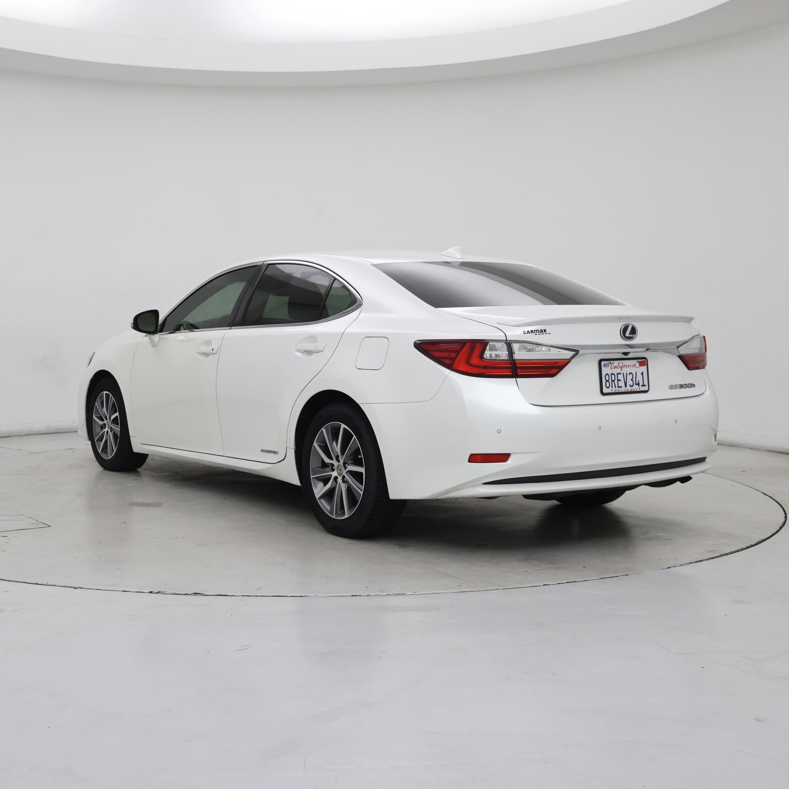 Thumbnail: 2017 Lexus ES - 2