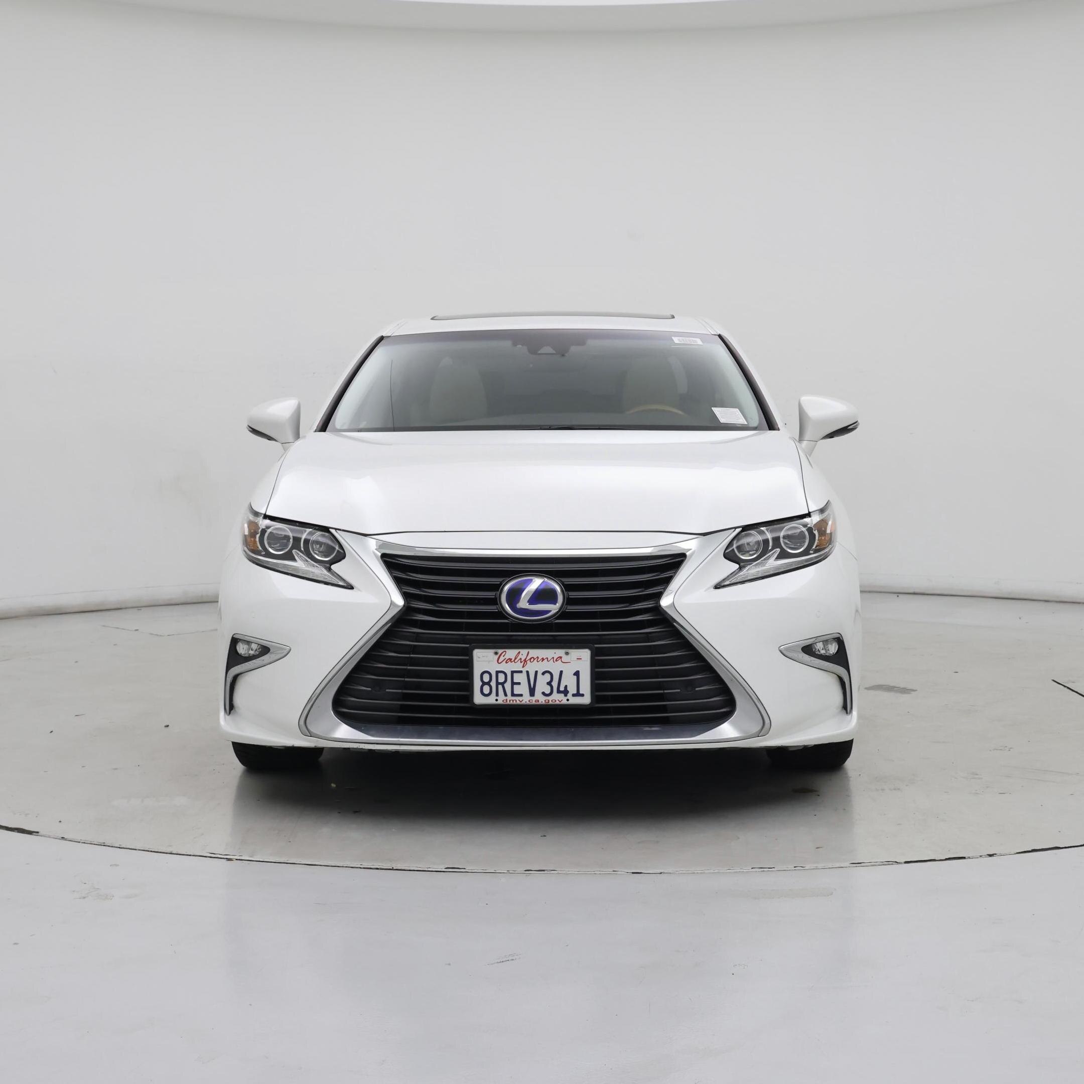 Thumbnail: 2017 Lexus ES - 5