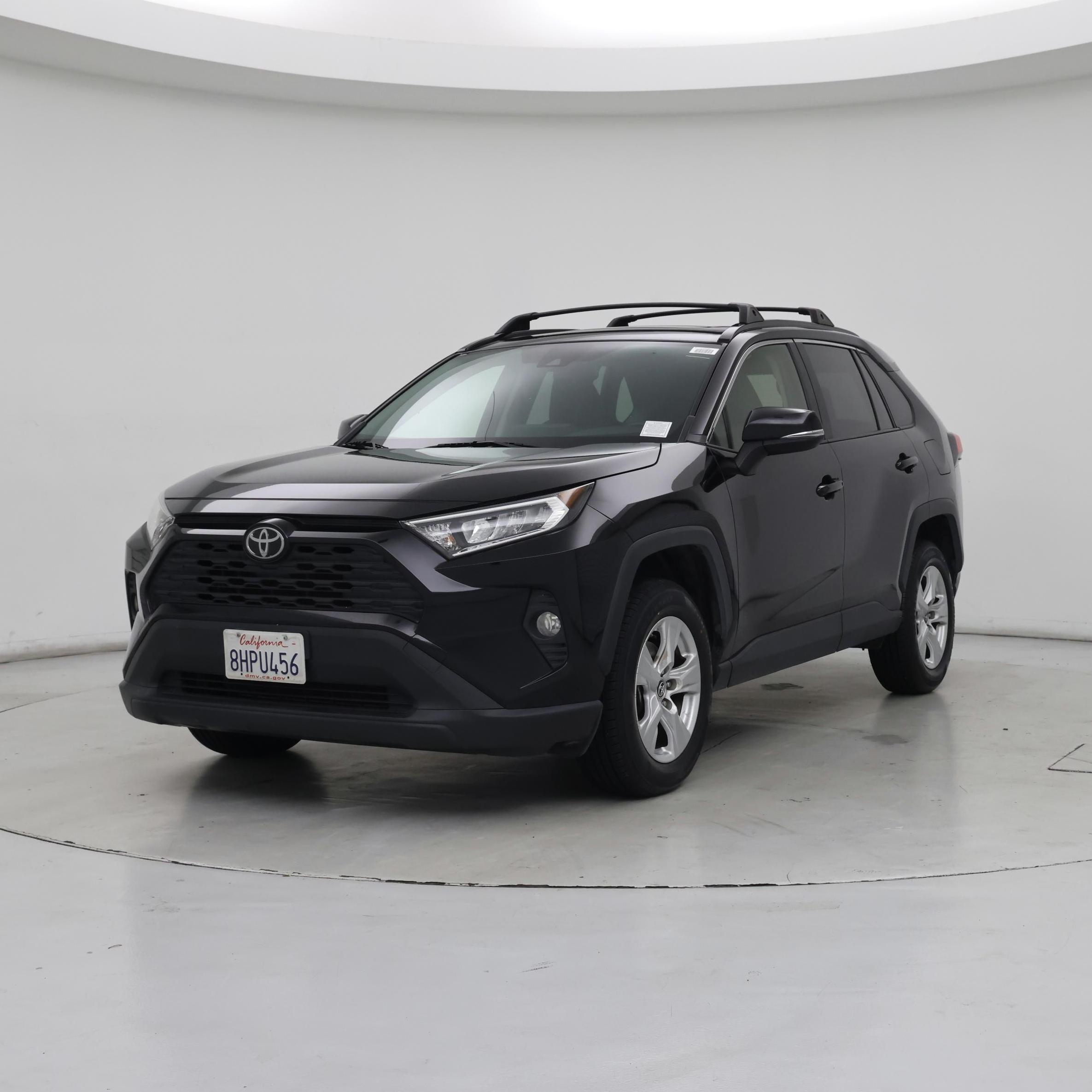 Thumbnail: 2019 Toyota RAV4 - 4