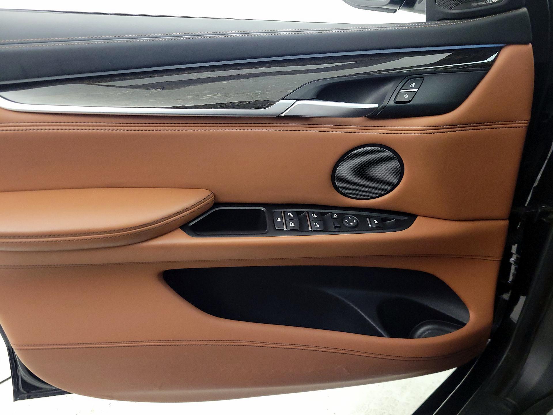 Thumbnail: 2017 BMW X6 - 12