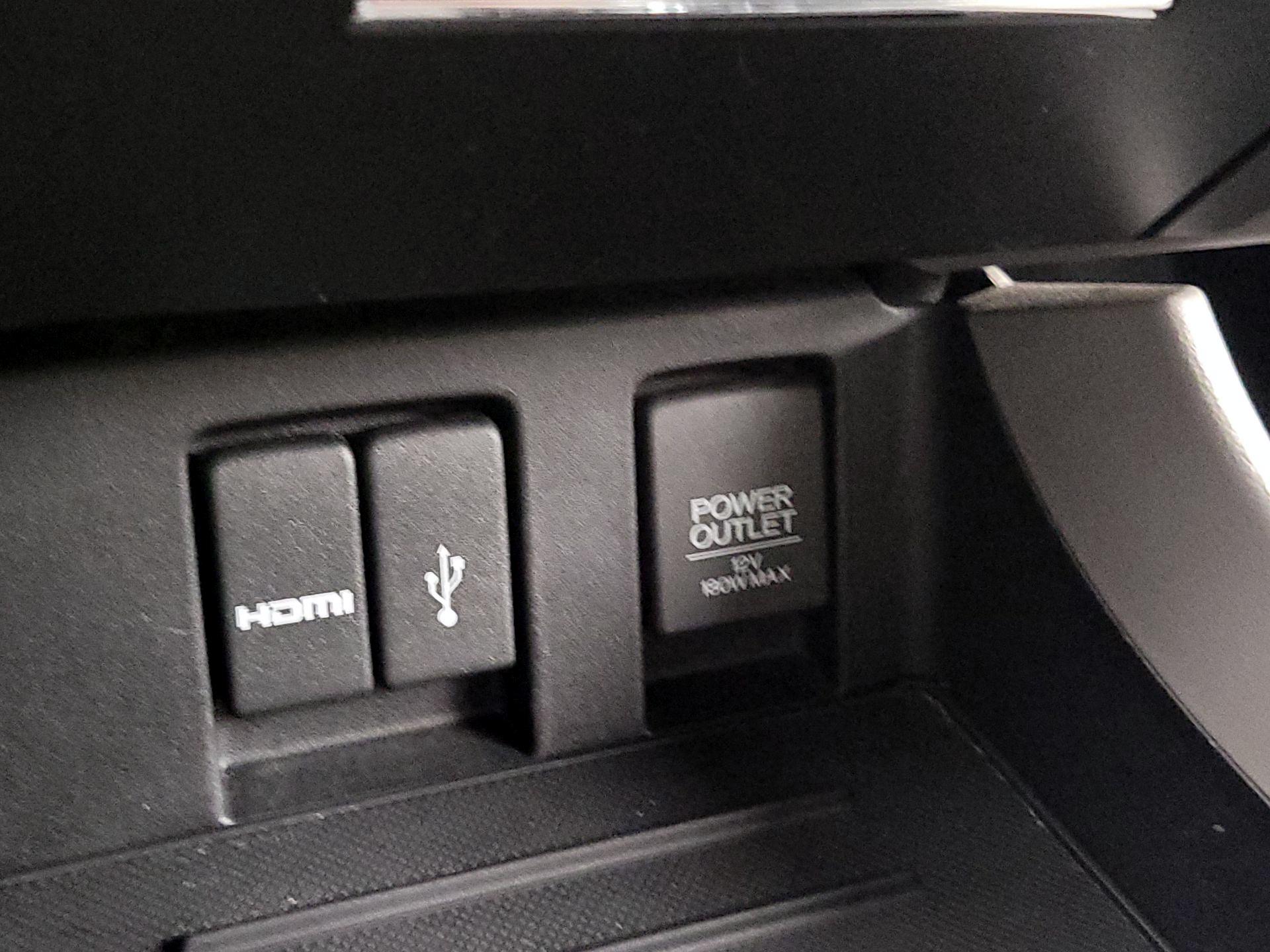 Thumbnail: 2015 Honda Civic - 18