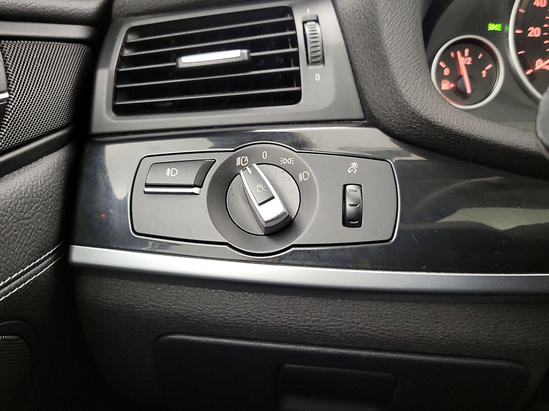 Thumbnail: 2015 BMW X3 - 13