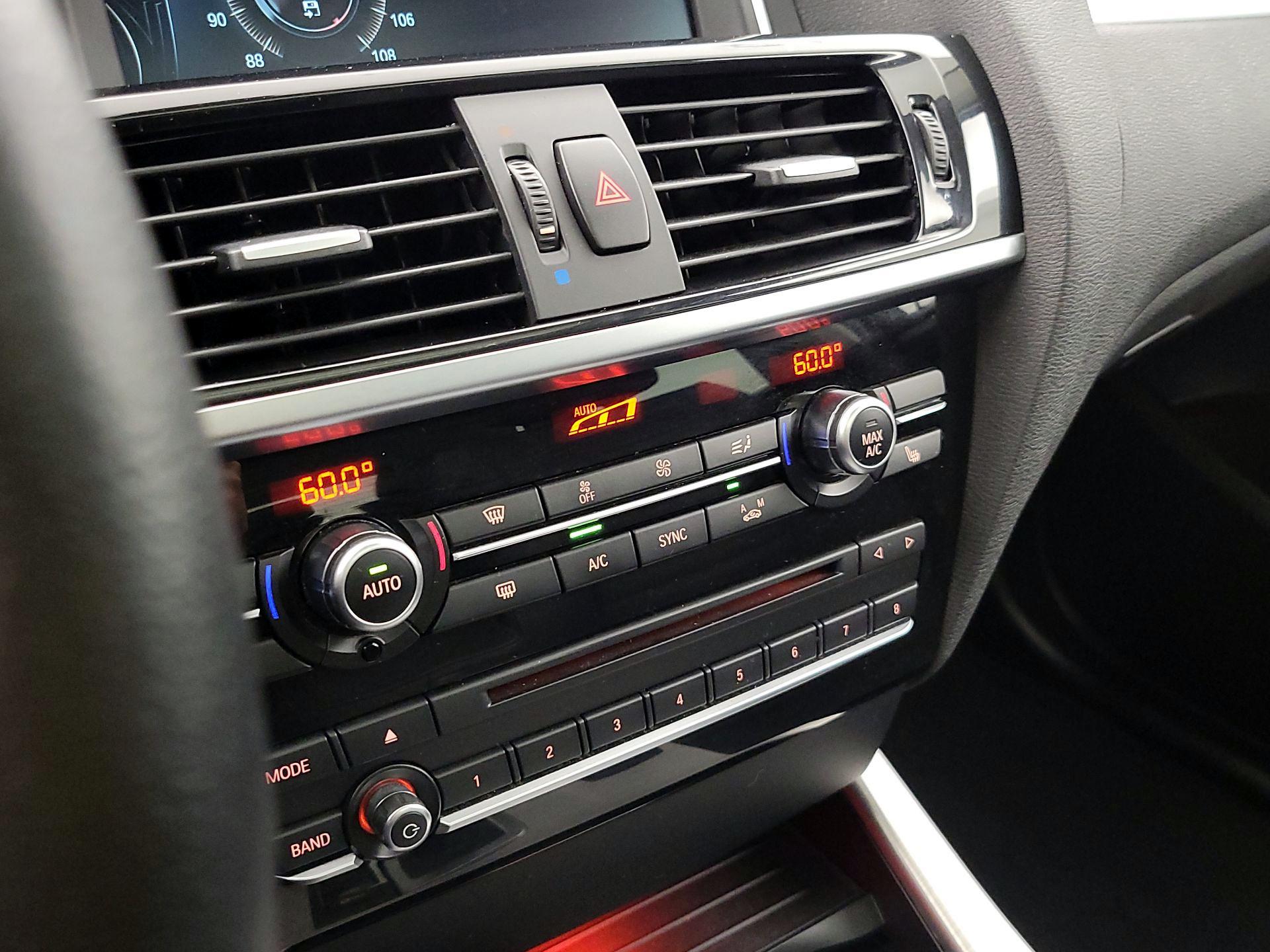 Thumbnail: 2015 BMW X3 - 17