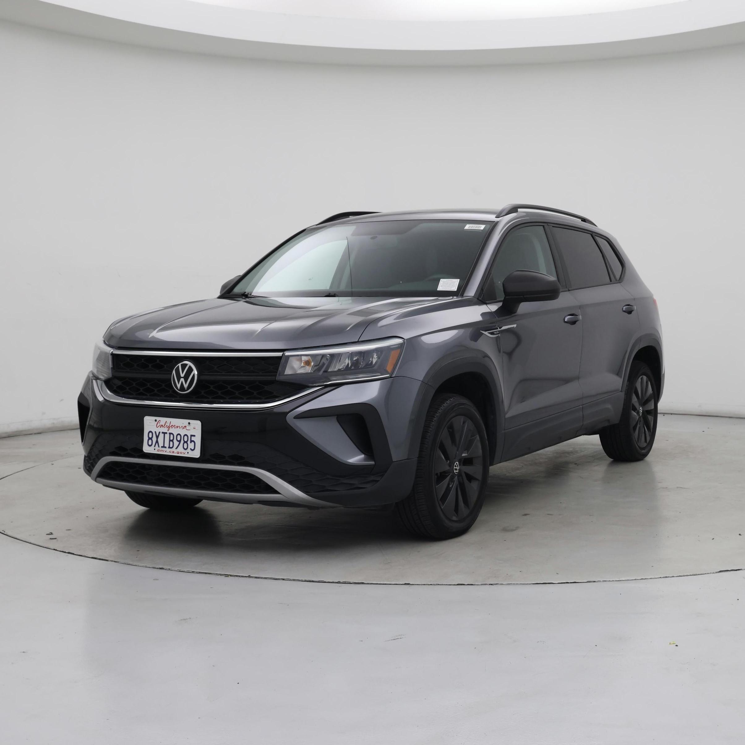 Thumbnail: 2022 Volkswagen Taos - 4