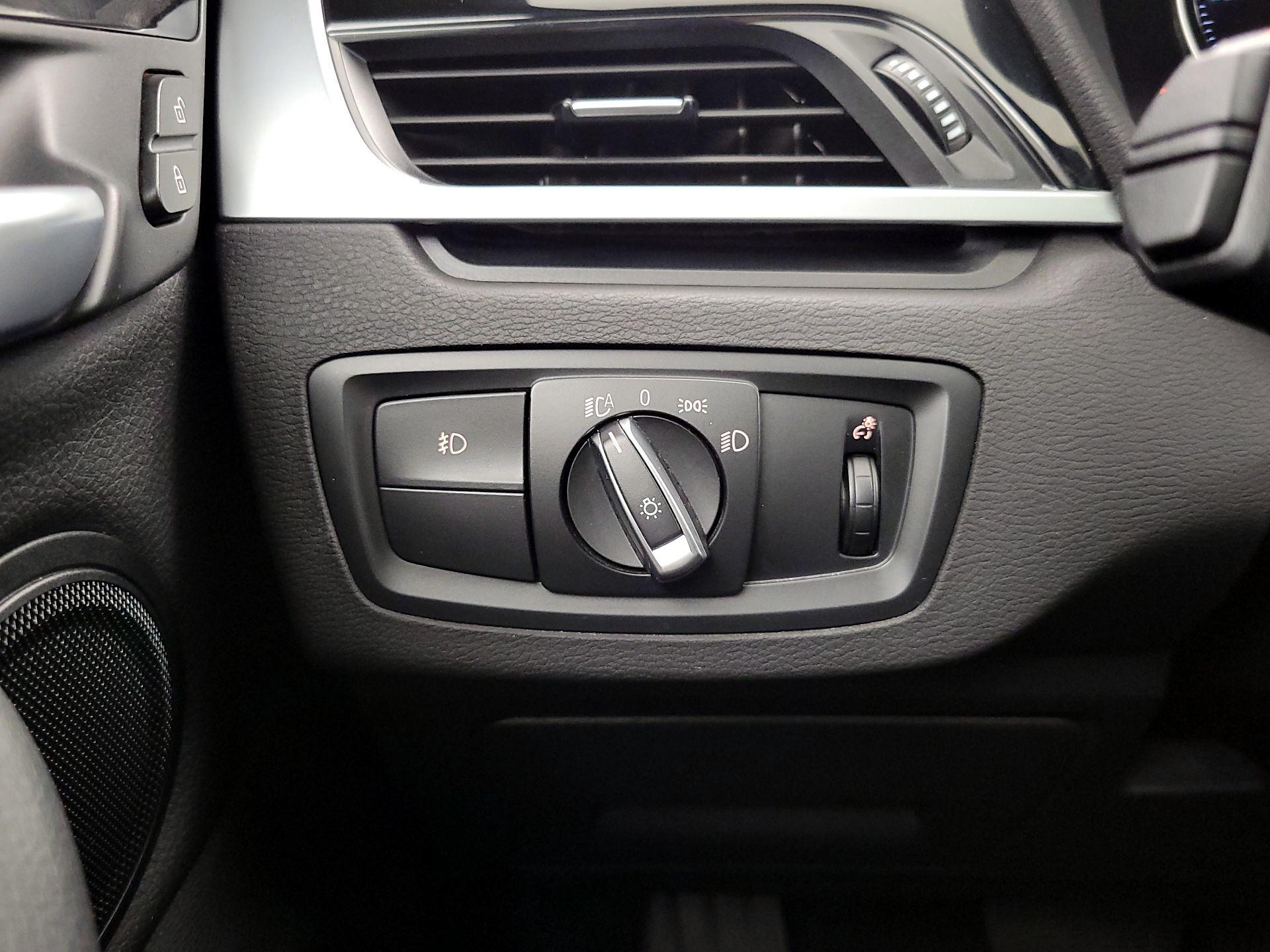Thumbnail: 2019 BMW X1 - 13