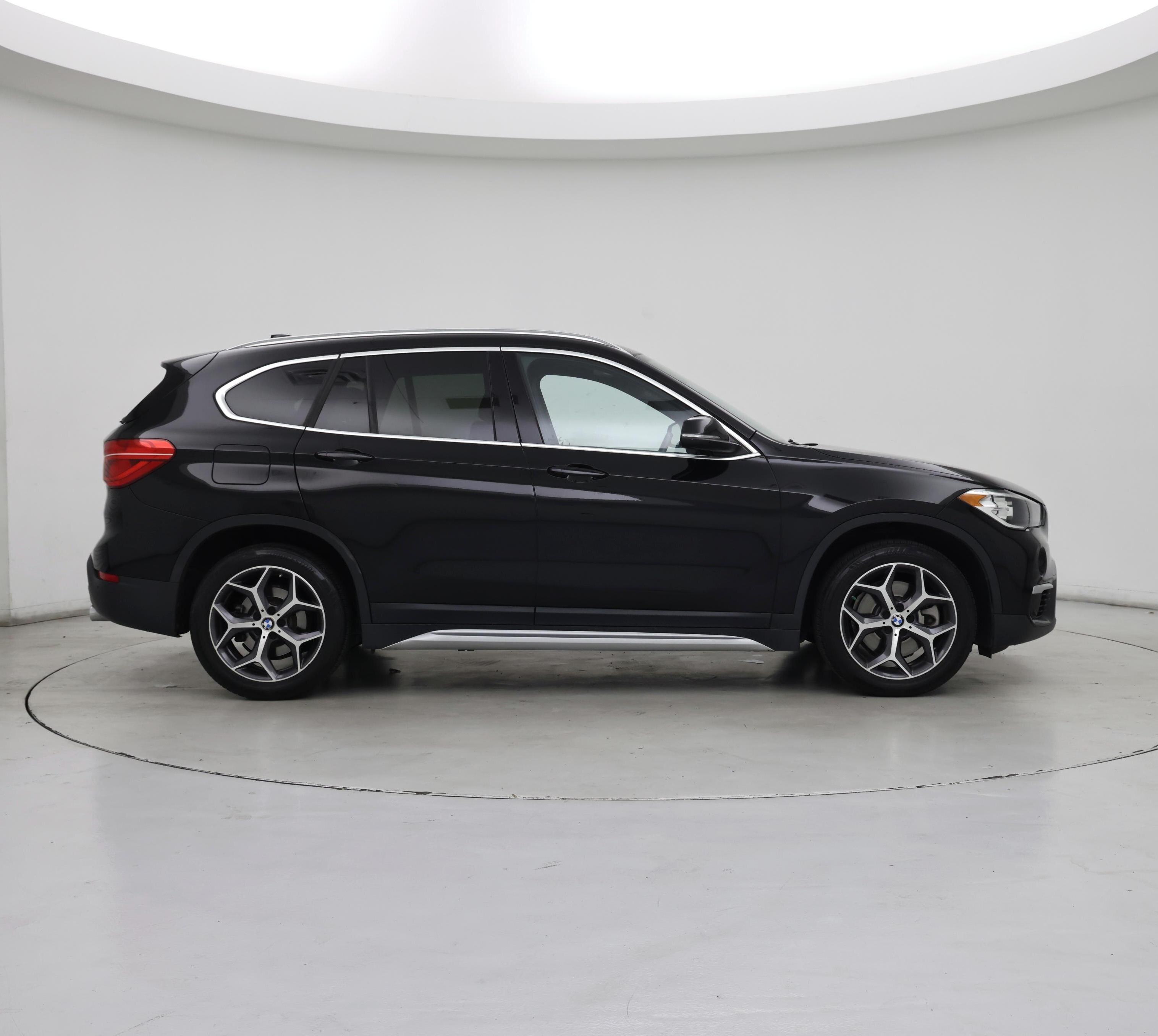 Thumbnail: 2019 BMW X1 - 7