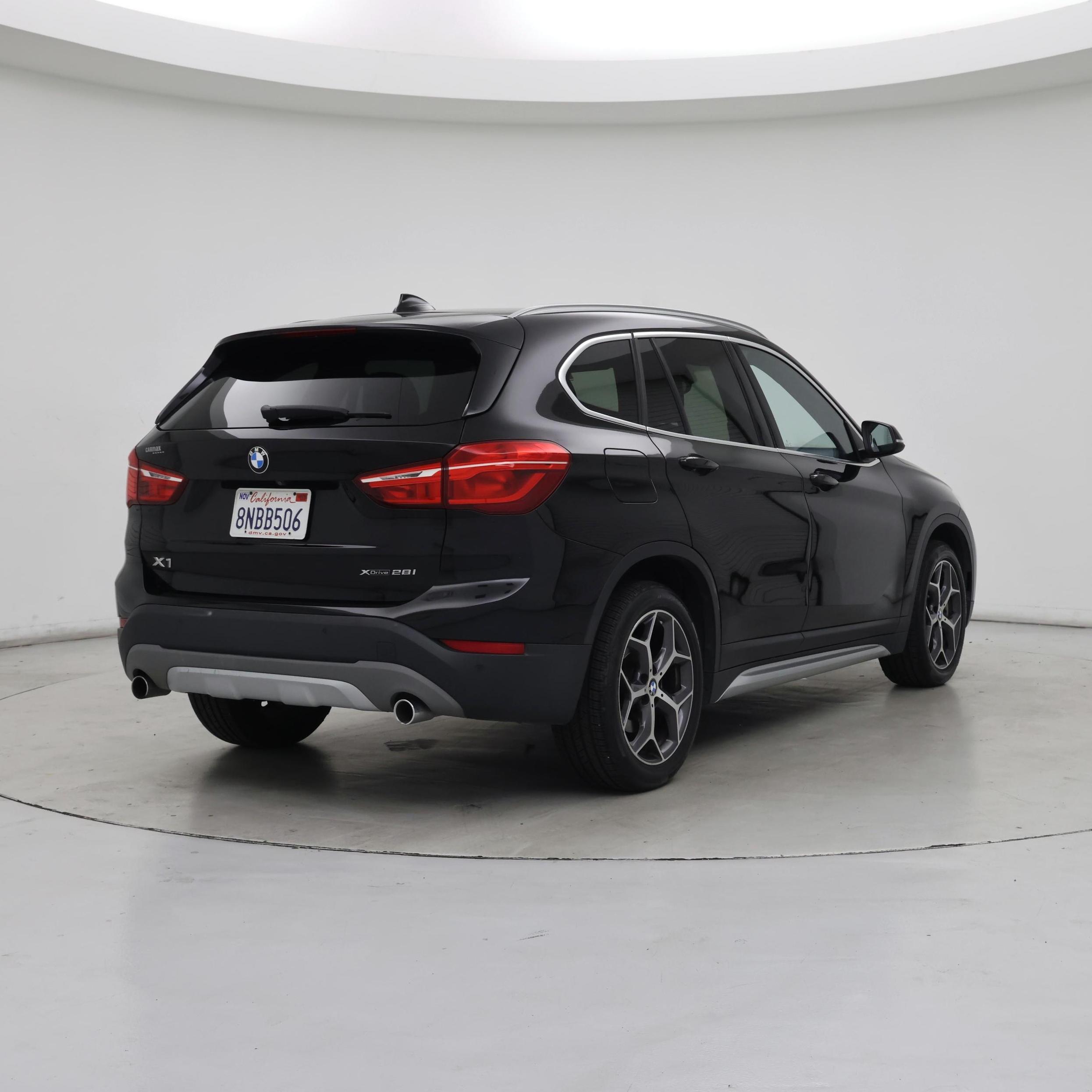 Thumbnail: 2019 BMW X1 - 8