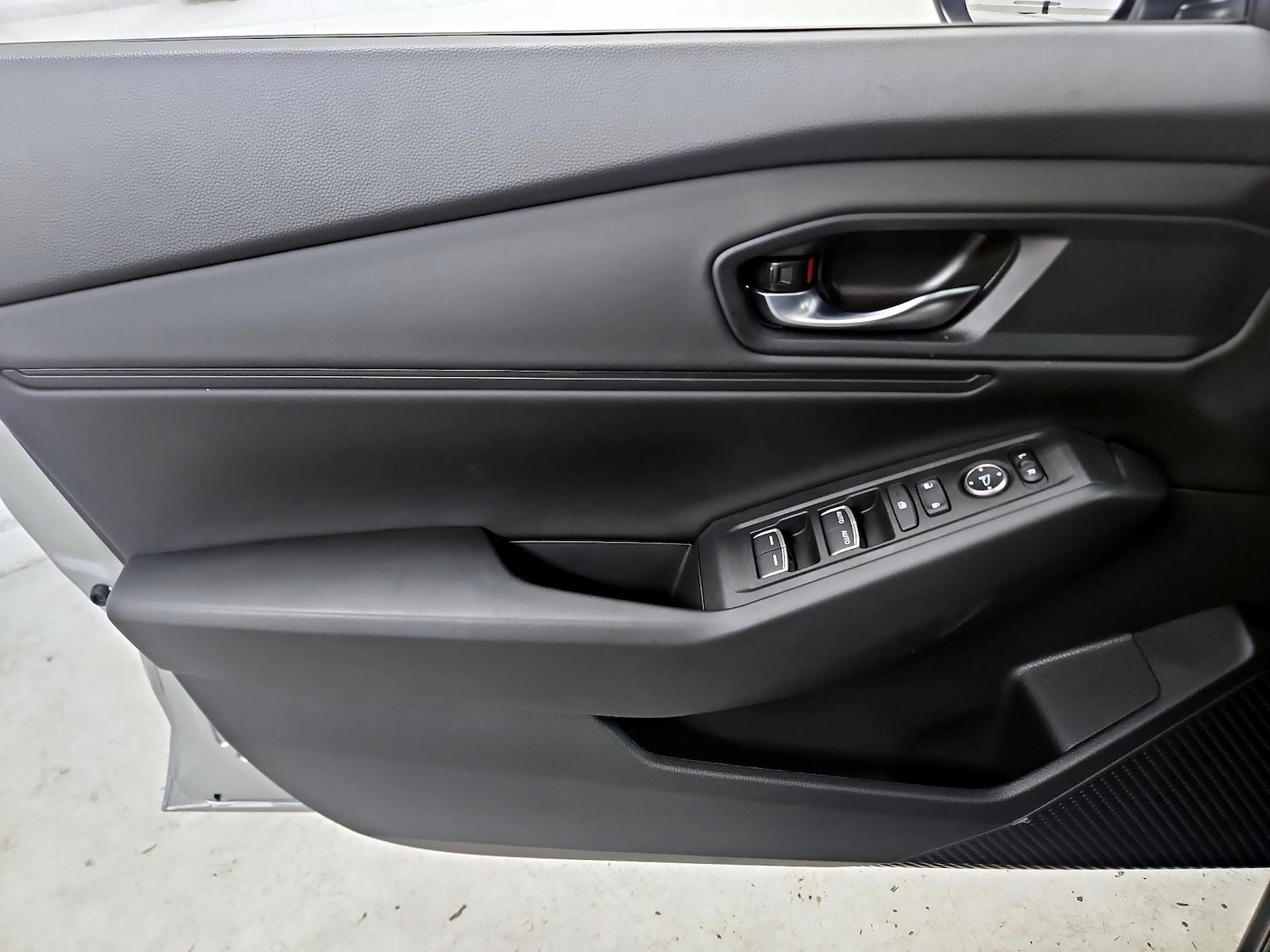 2024 Honda Accord EX - Photo 13