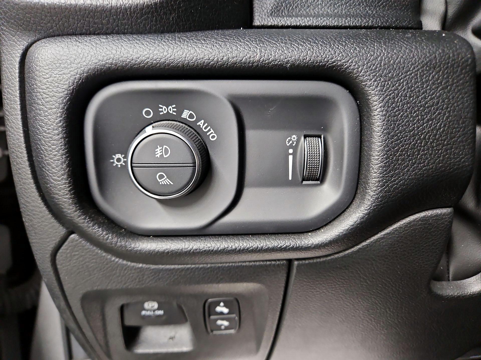 Thumbnail: 2022 RAM 1500 - 13