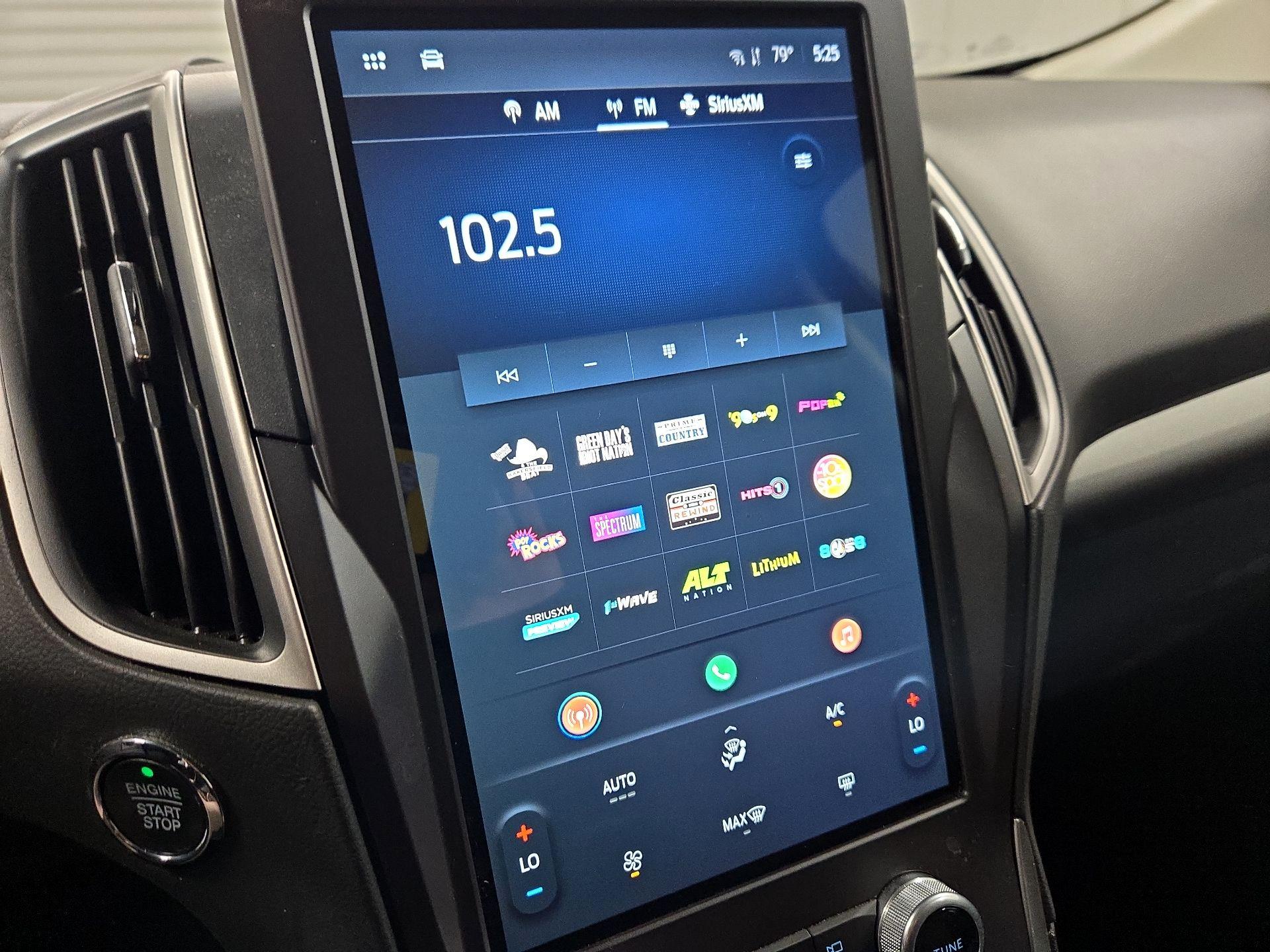 Thumbnail: 2021 Ford Edge - 15