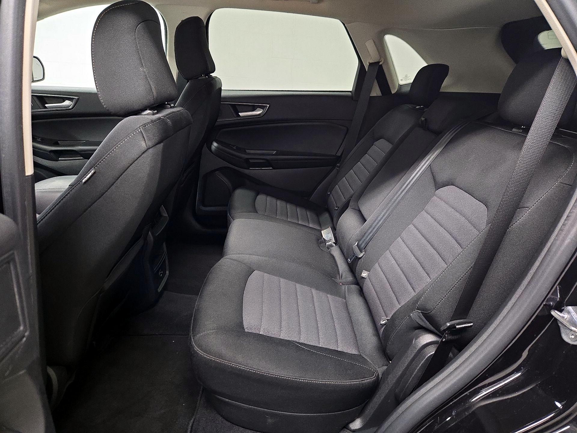 Thumbnail: 2021 Ford Edge - 19
