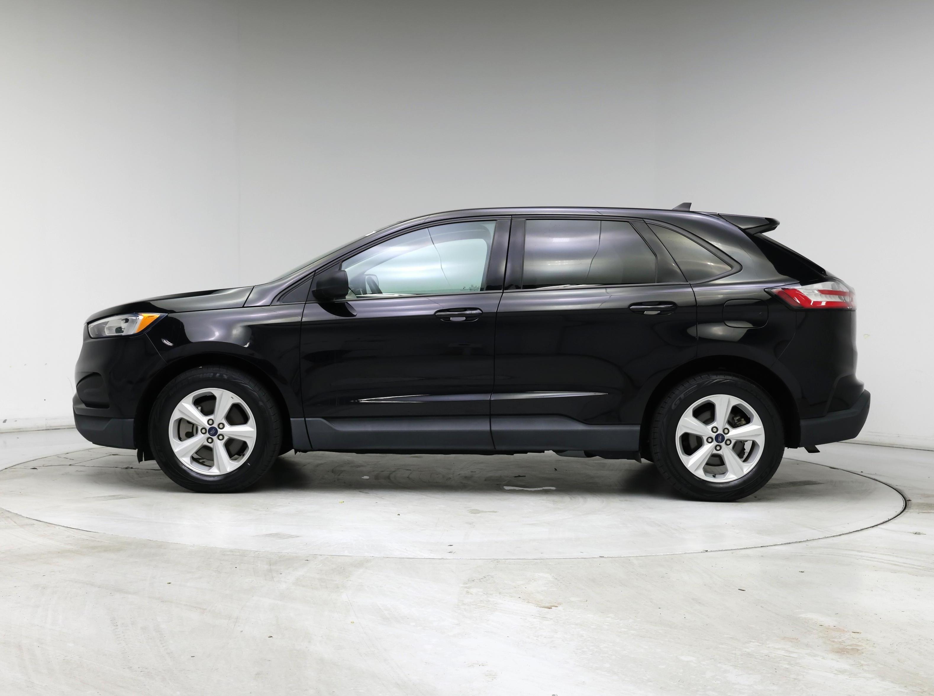 Thumbnail: 2021 Ford Edge - 3