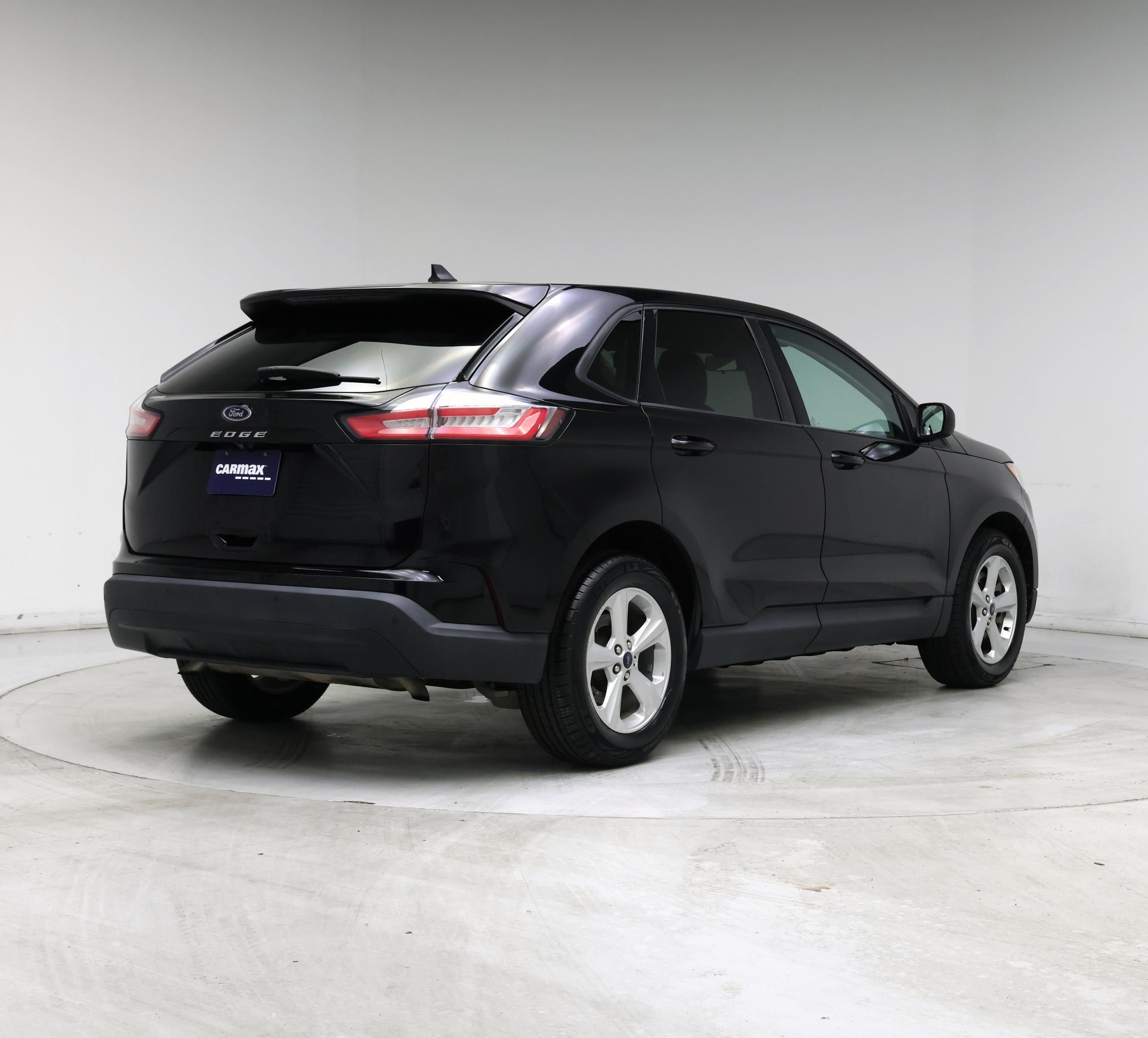 Thumbnail: 2021 Ford Edge - 8