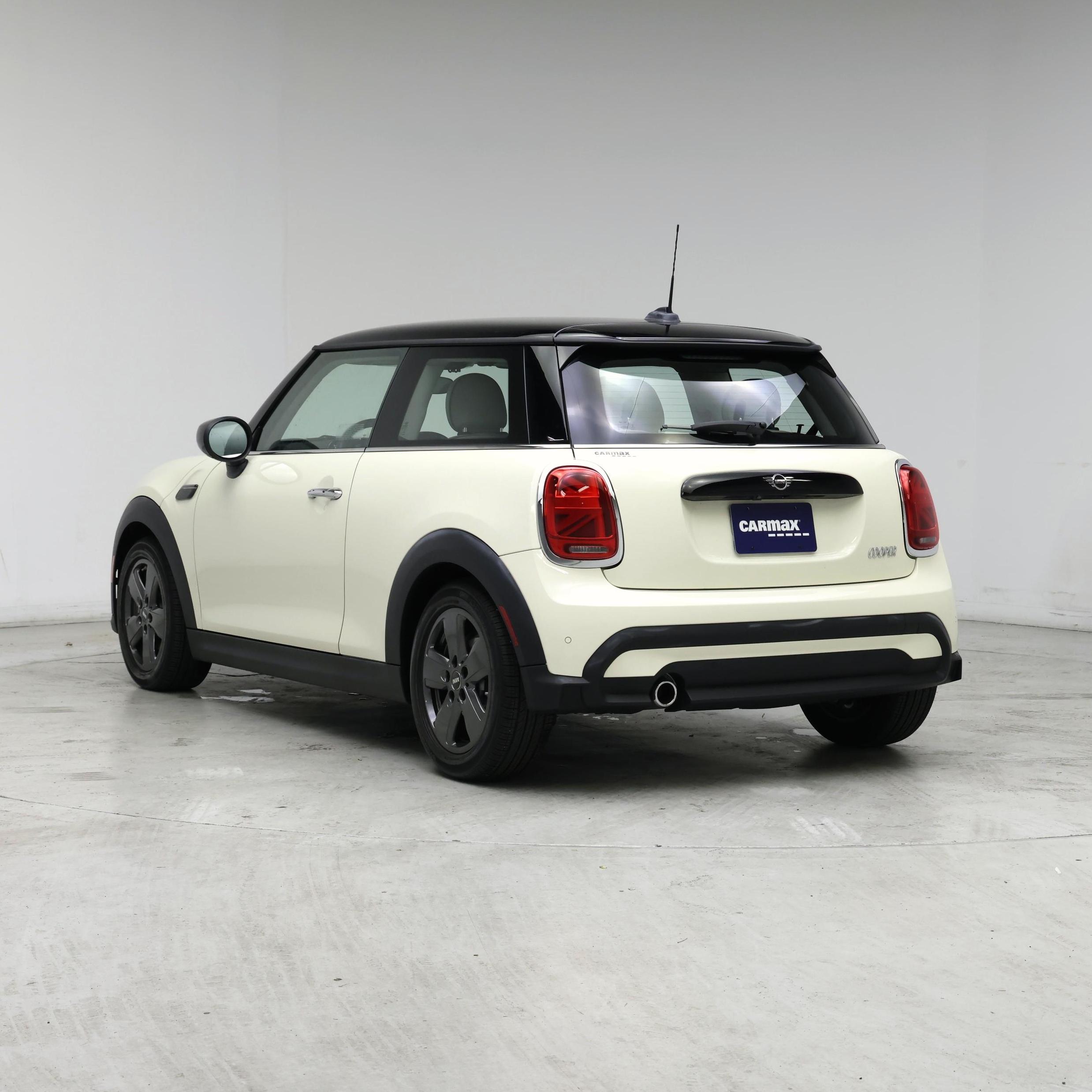 Thumbnail: 2022 MINI Cooper Hardtop - 2