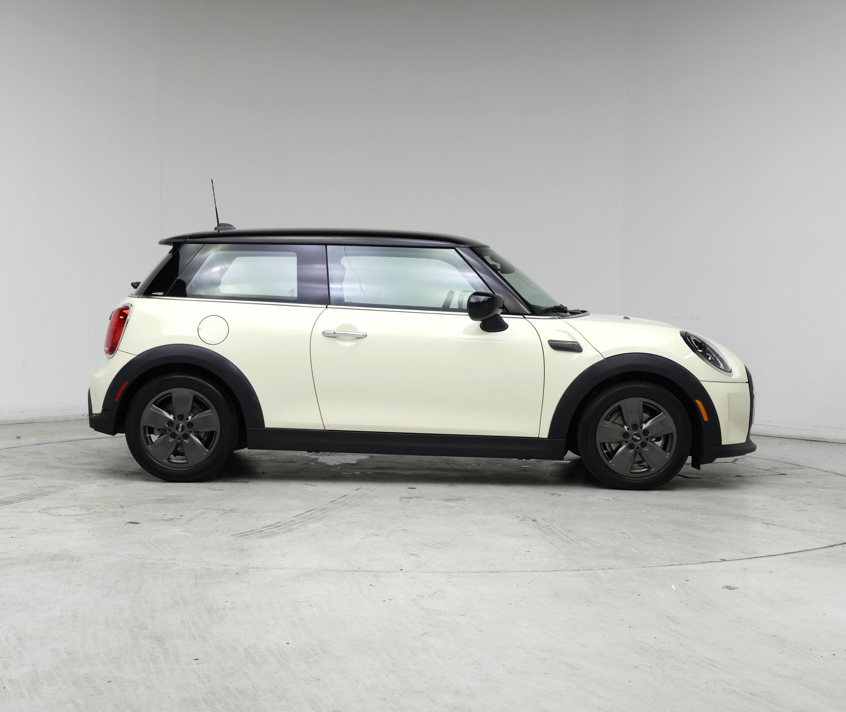 Thumbnail: 2022 MINI Cooper Hardtop - 7