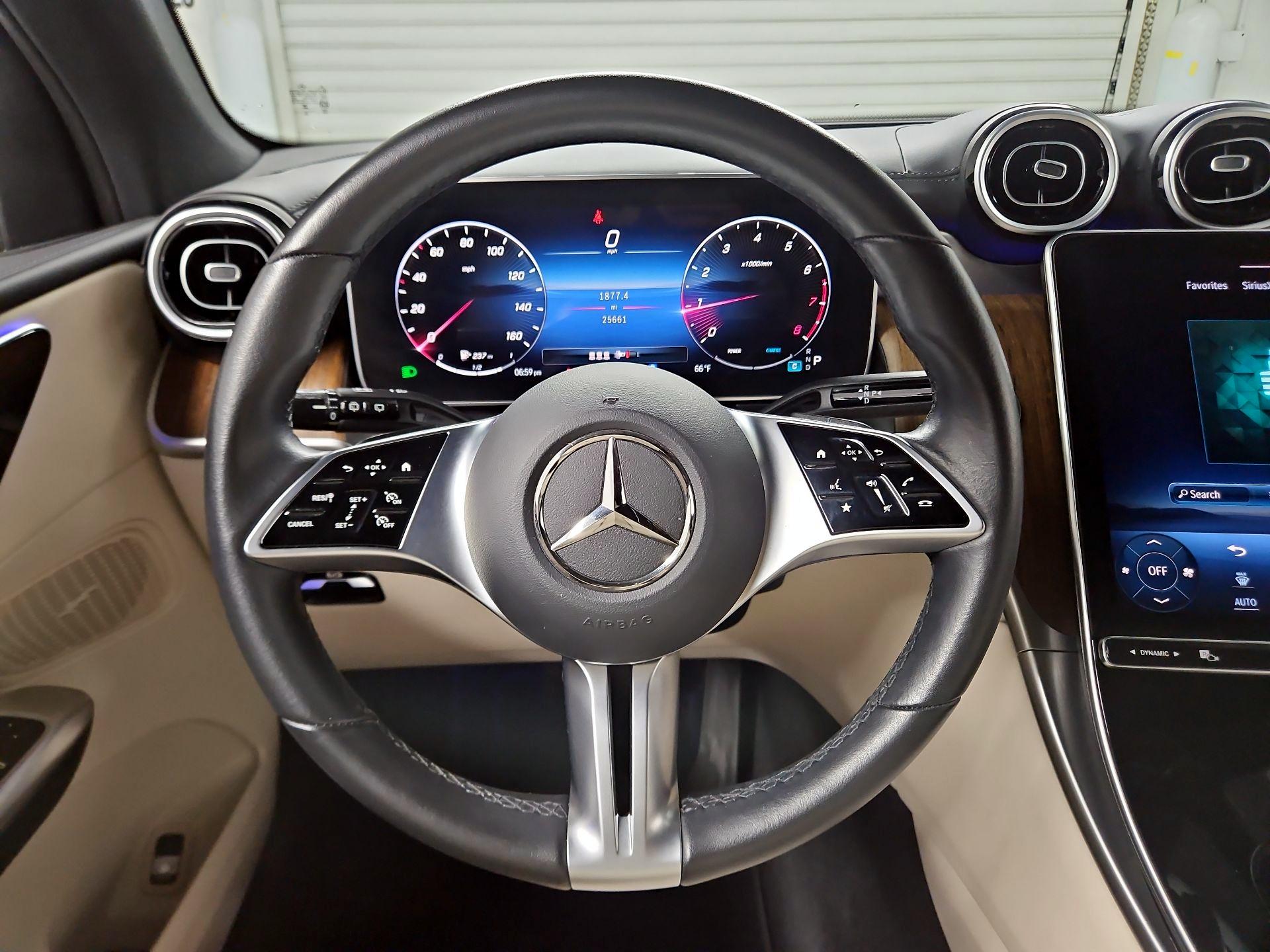 Thumbnail: 2024 Mercedes-Benz GLC - 10