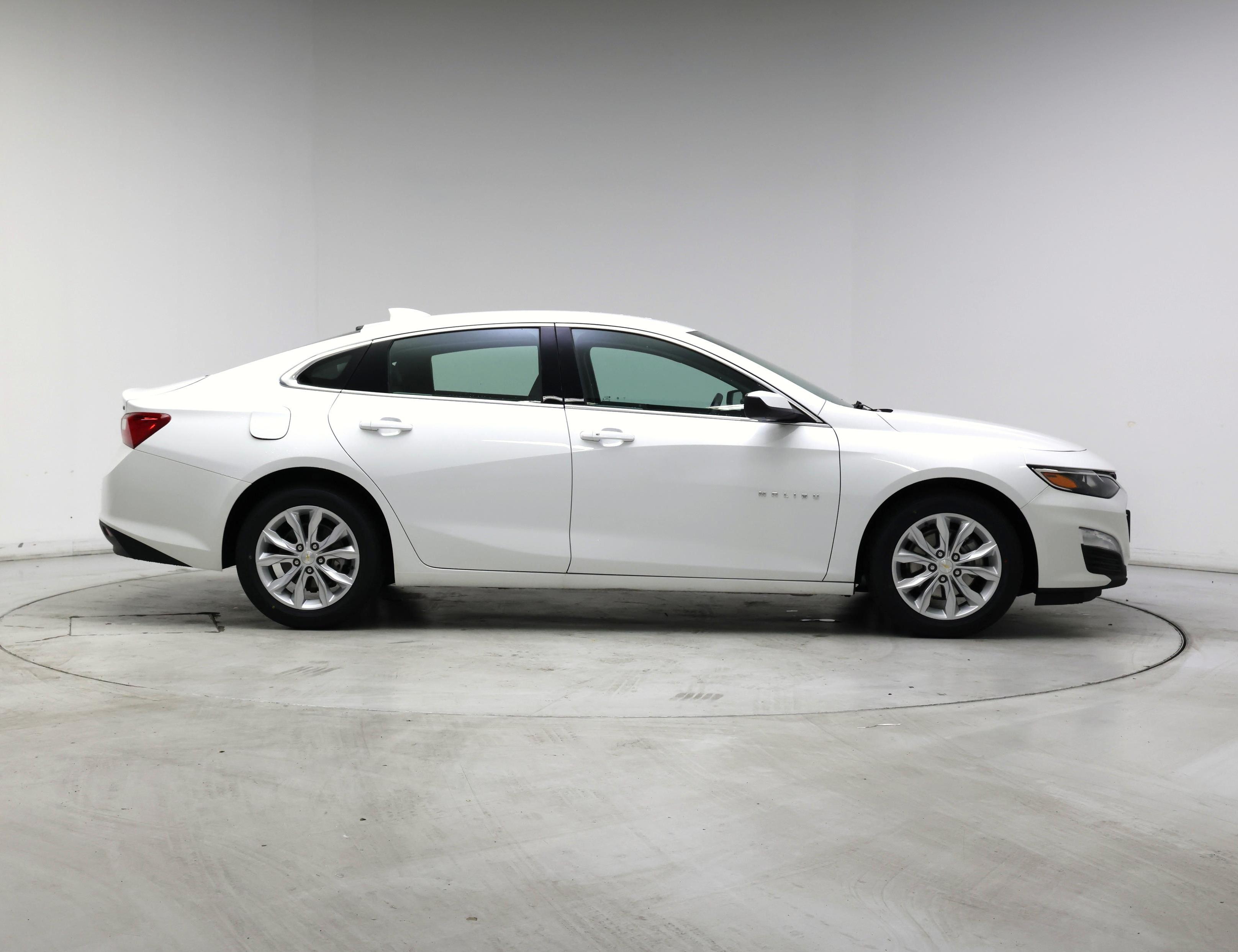 Thumbnail: 2023 Chevrolet Malibu - 7