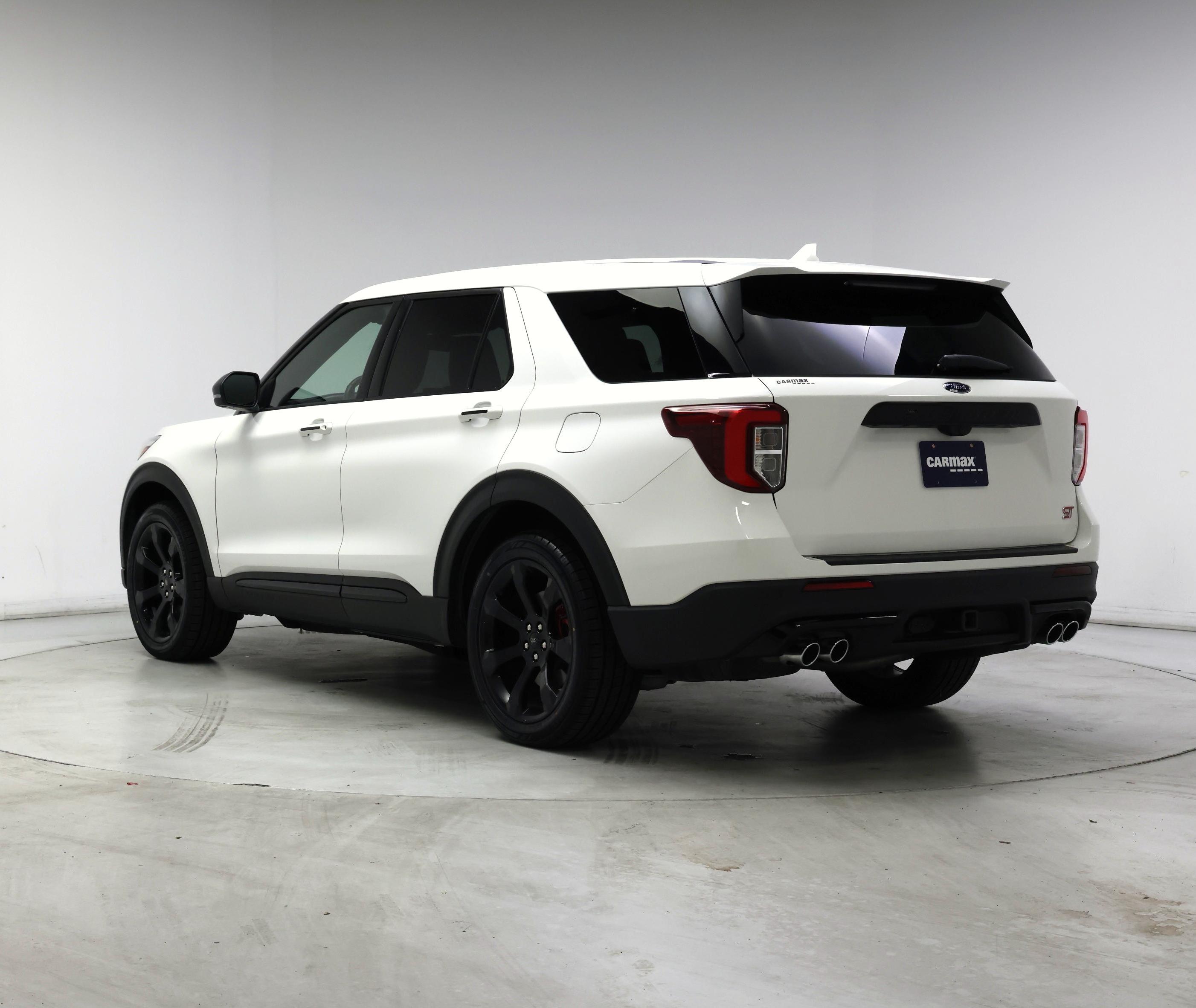 Thumbnail: 2022 Ford Explorer - 2