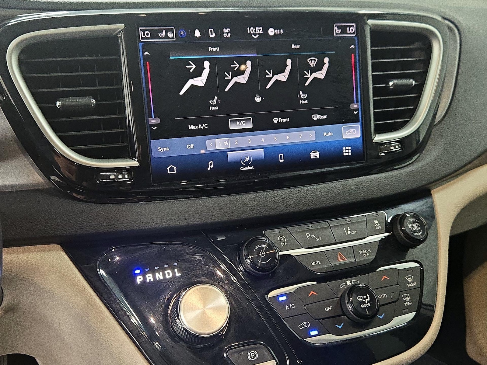 2023 Chrysler Pacifica Touring L - Photo 17