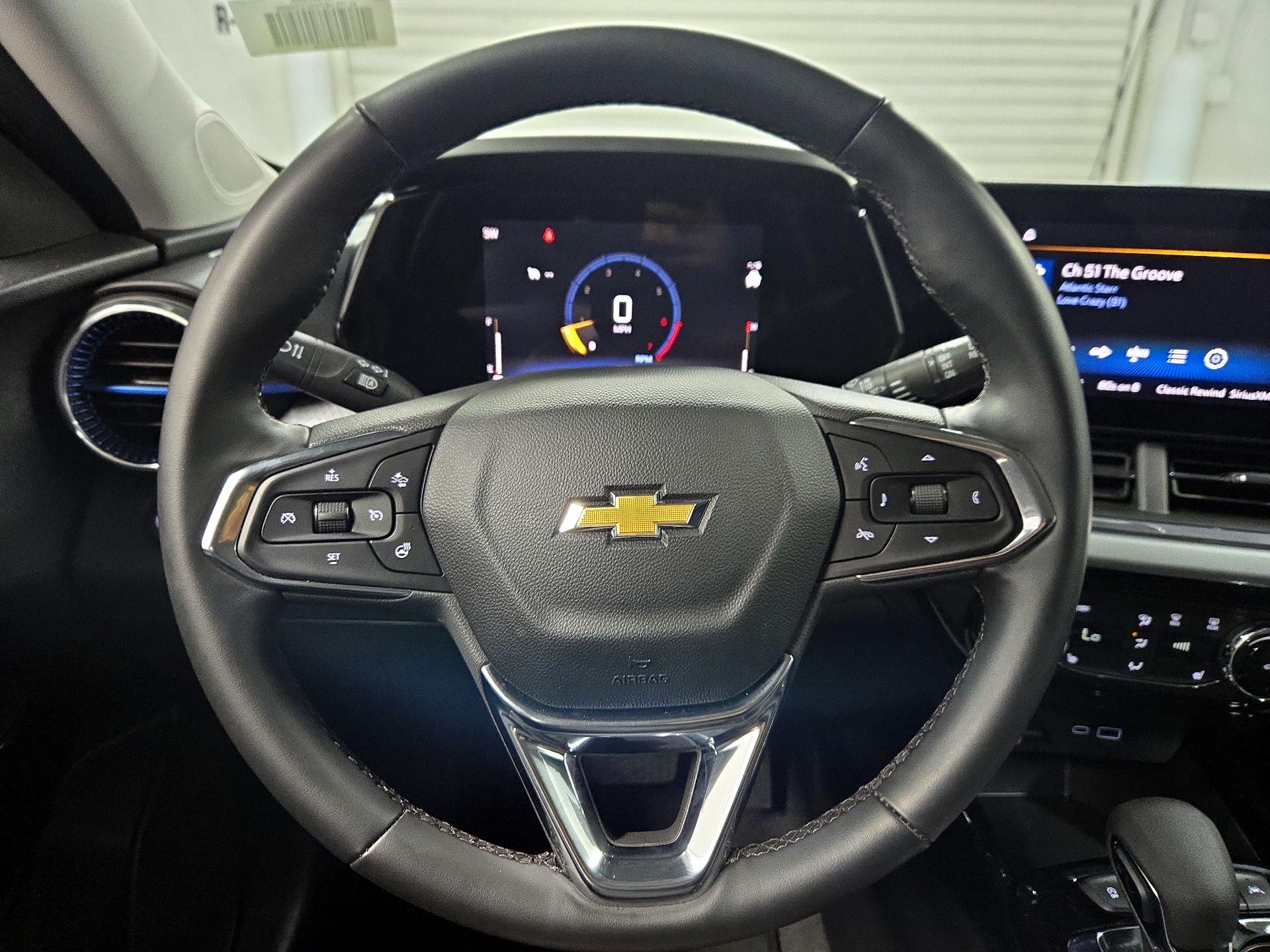 Thumbnail: 2025 Chevrolet Trax - 10