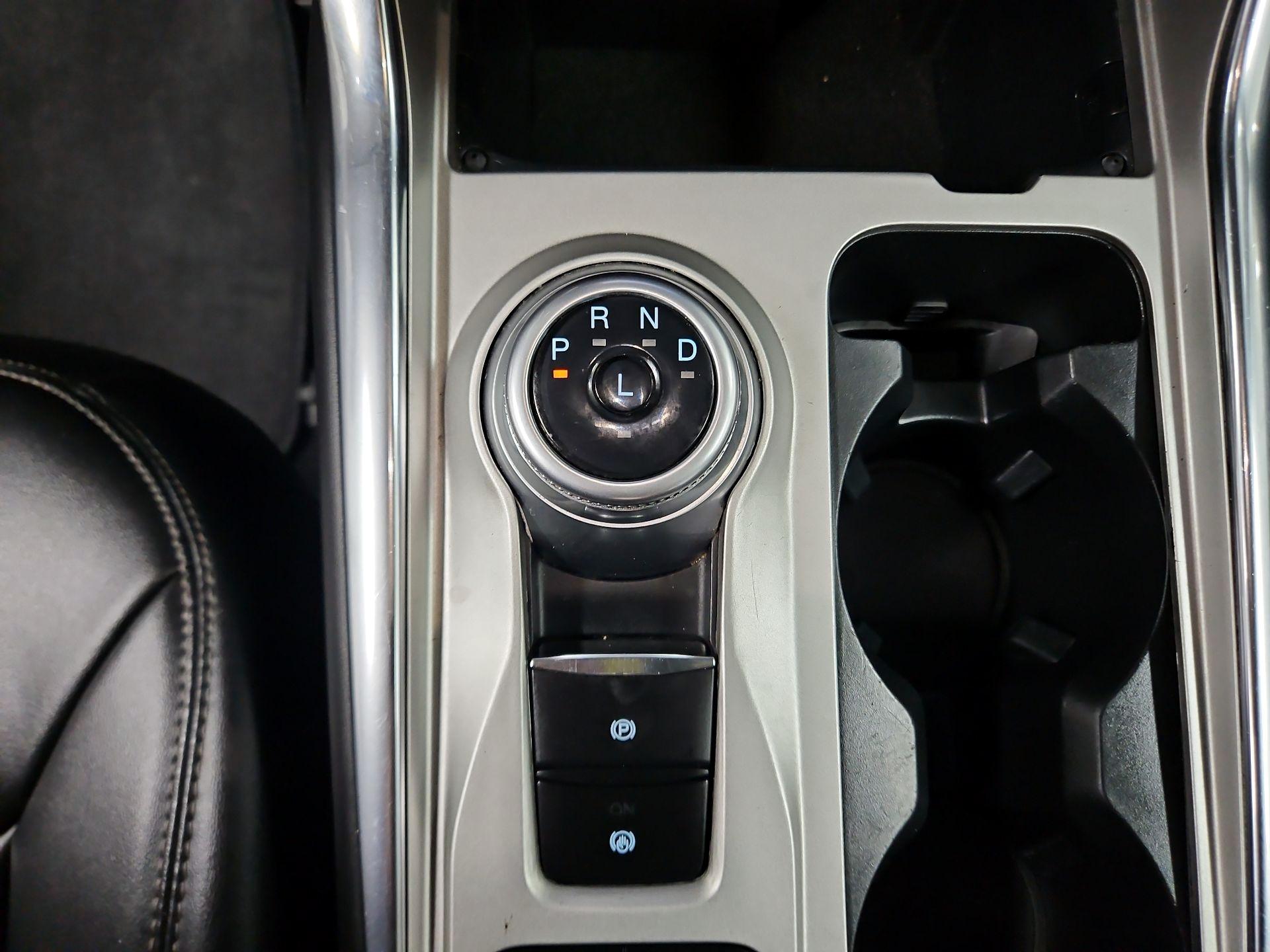 Thumbnail: 2023 Ford Explorer - 17
