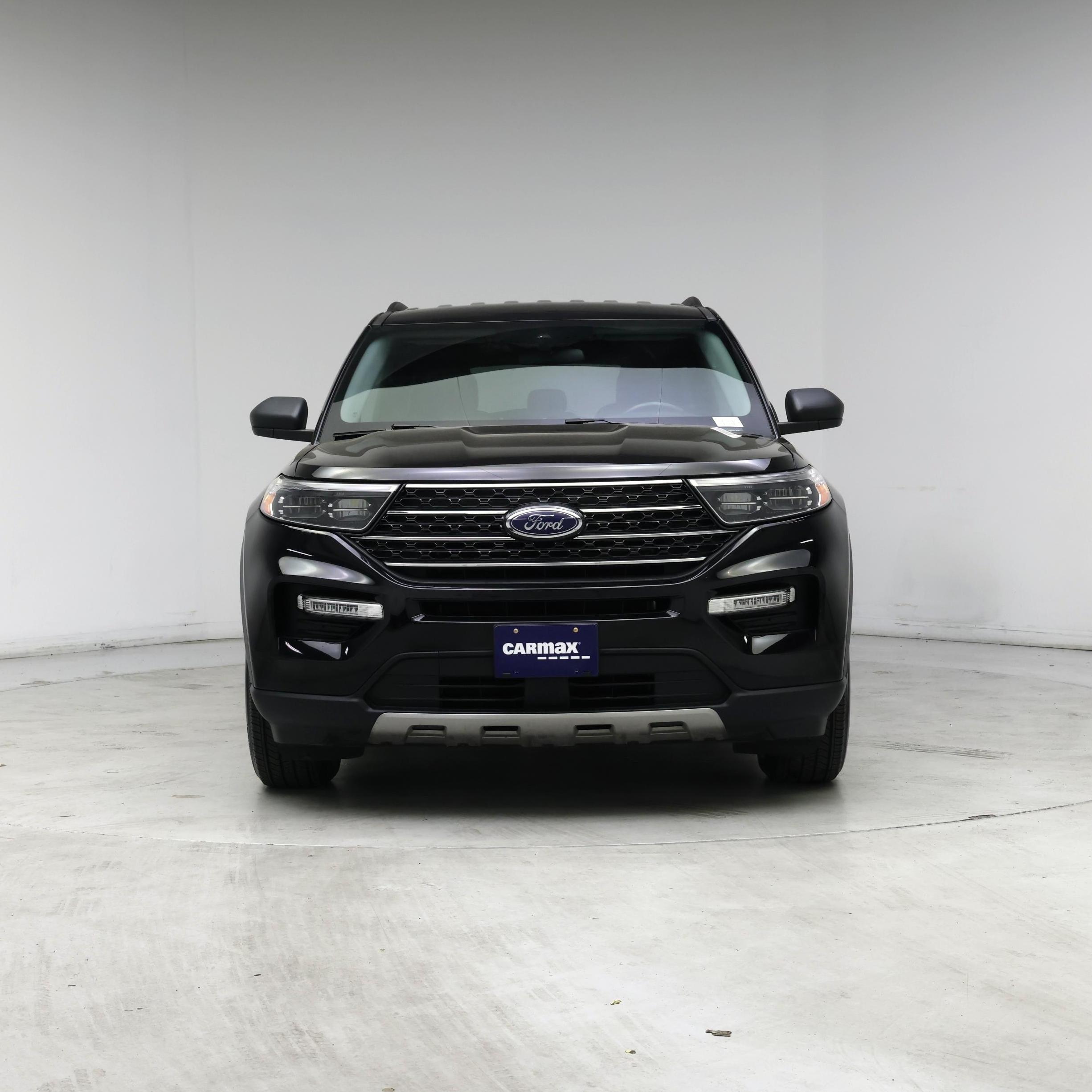 Thumbnail: 2023 Ford Explorer - 5