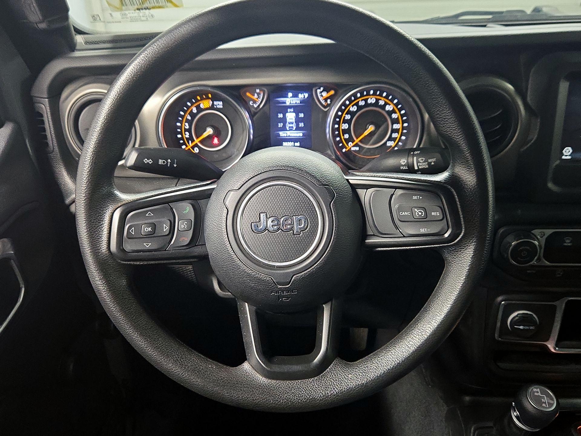 Thumbnail: 2023 Jeep Wrangler - 10
