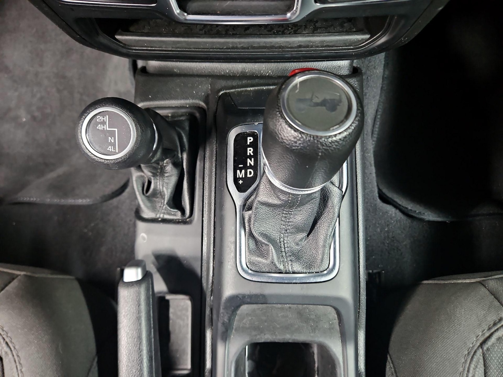2023 Jeep Wrangler 4-Door Sport - Photo 18