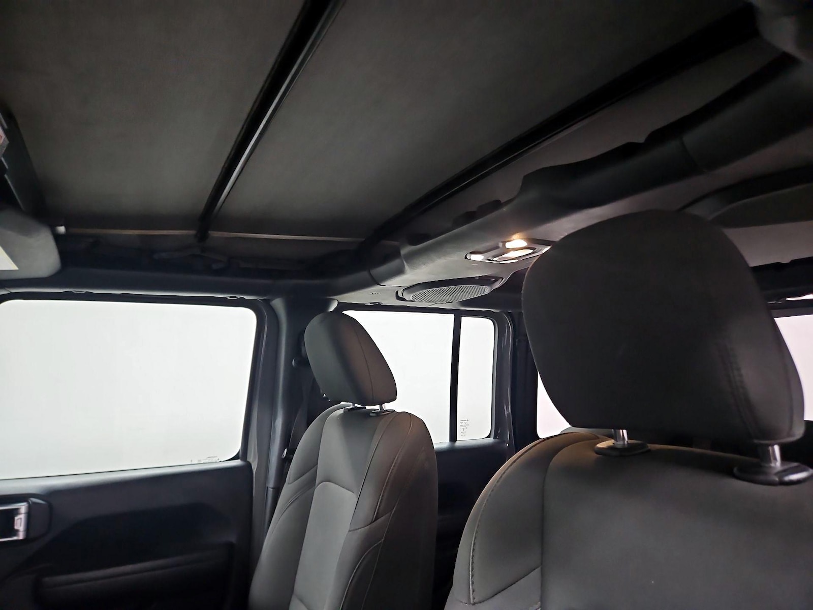 2023 Jeep Wrangler 4-Door Sport - Photo 20